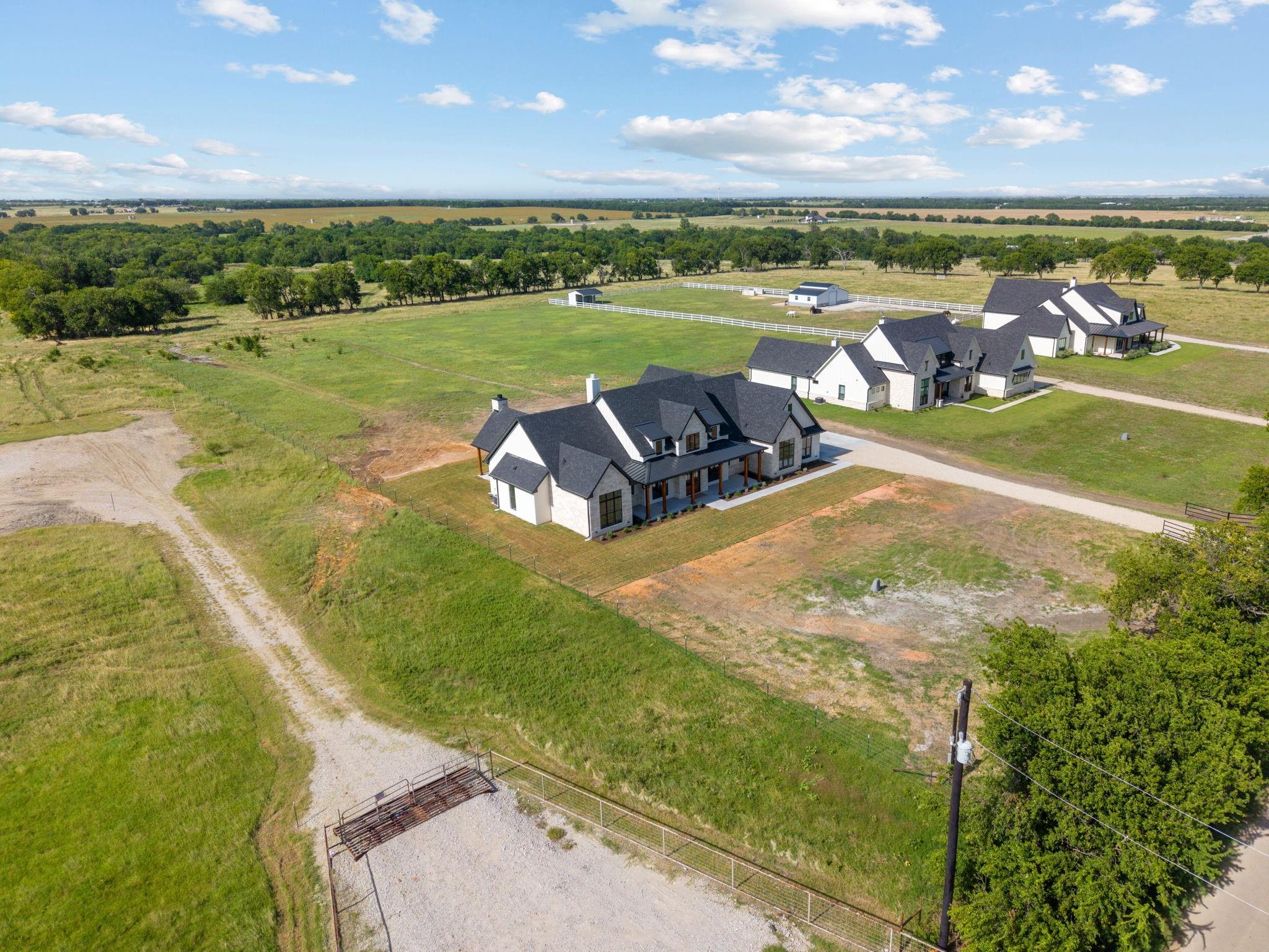 main property photo 36