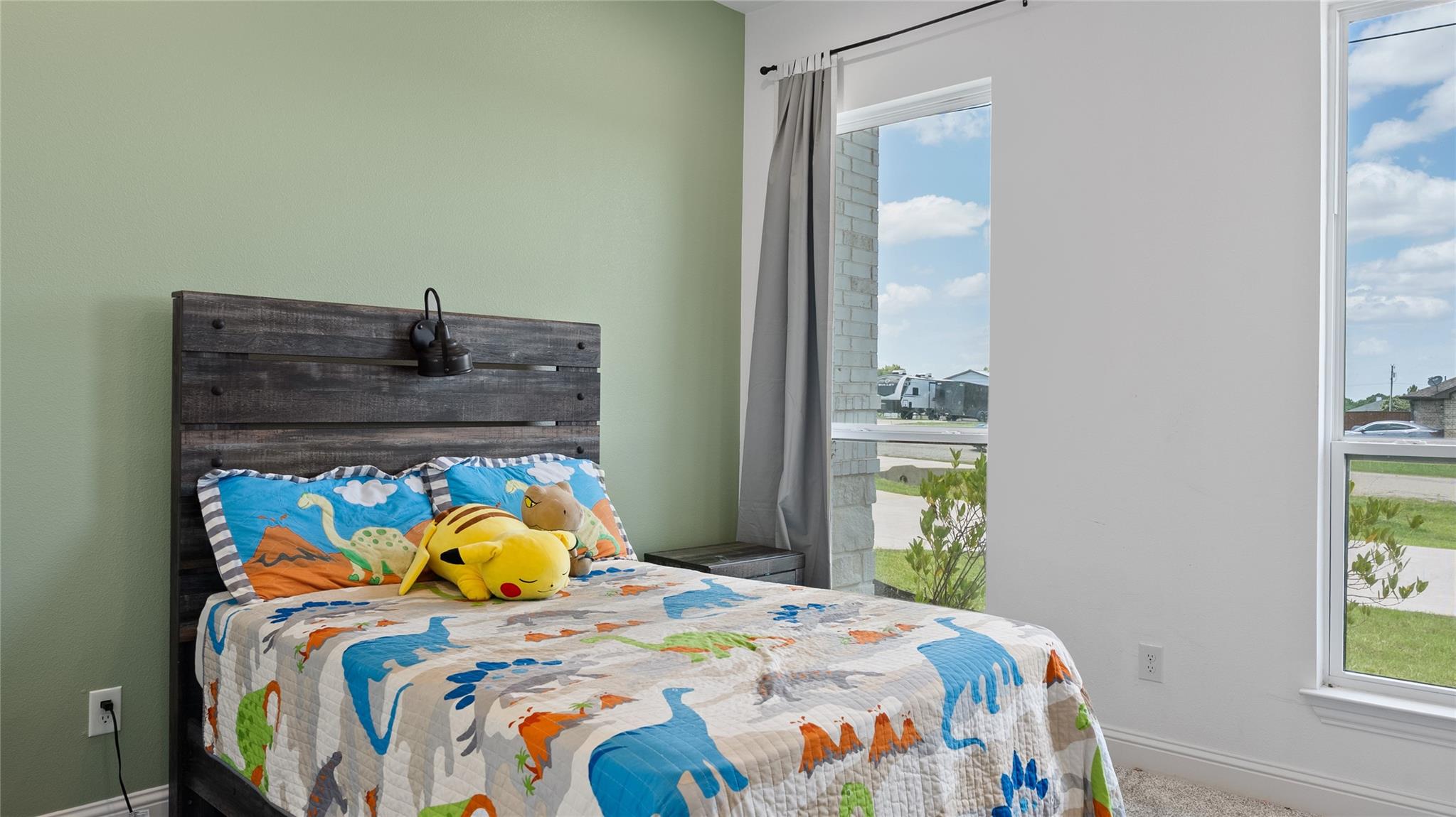 main property photo 21