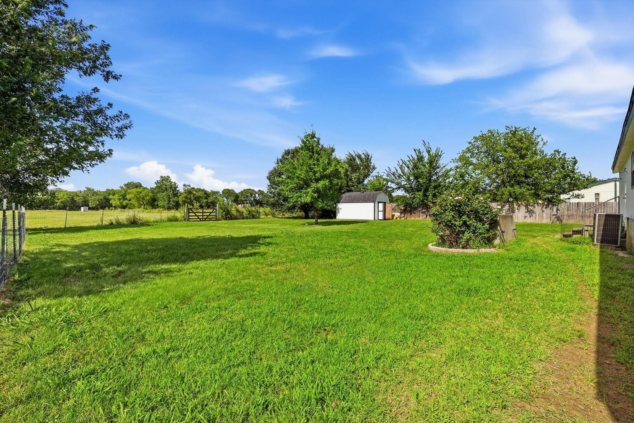 main property photo 26