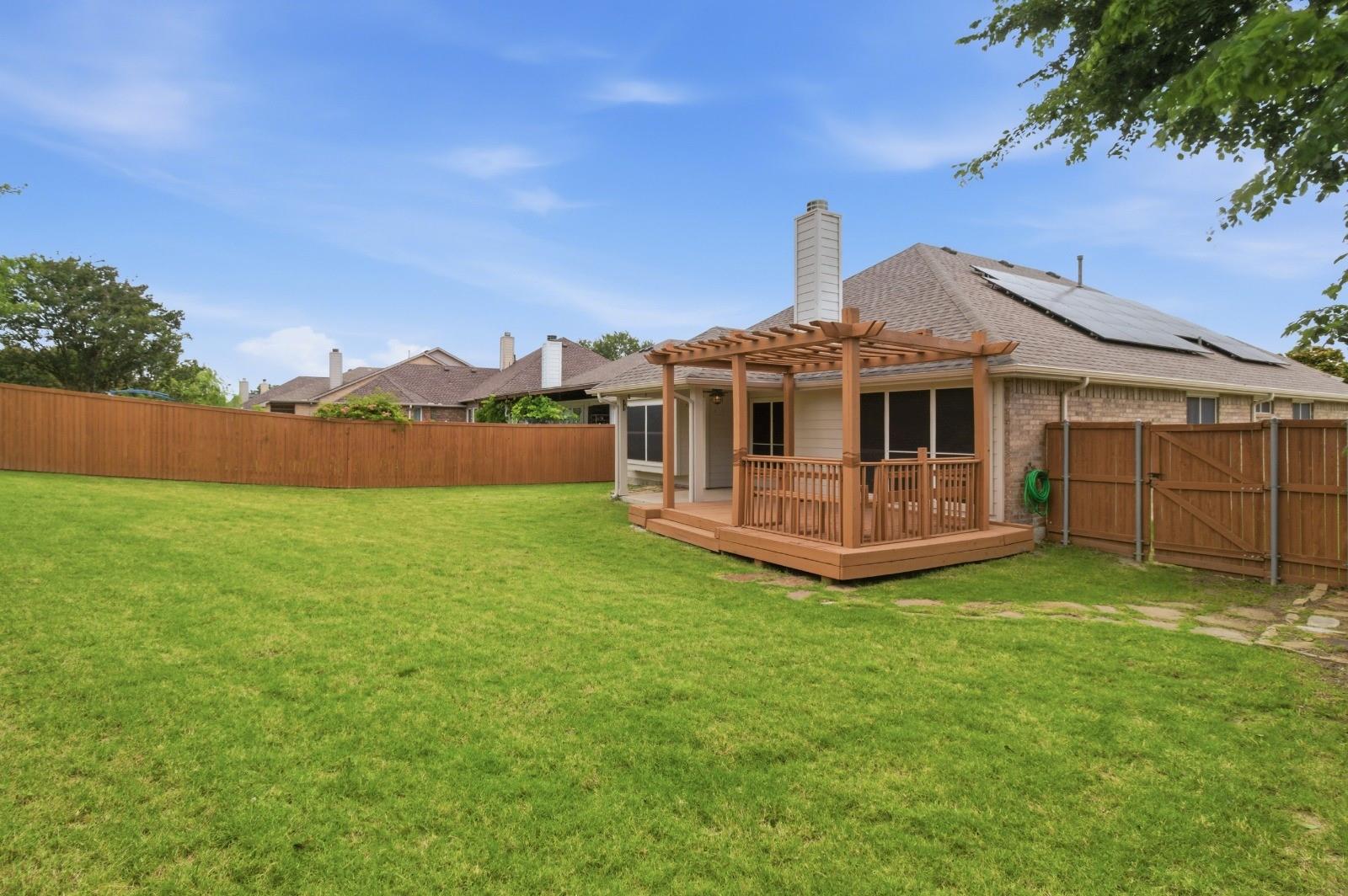 main property photo 16