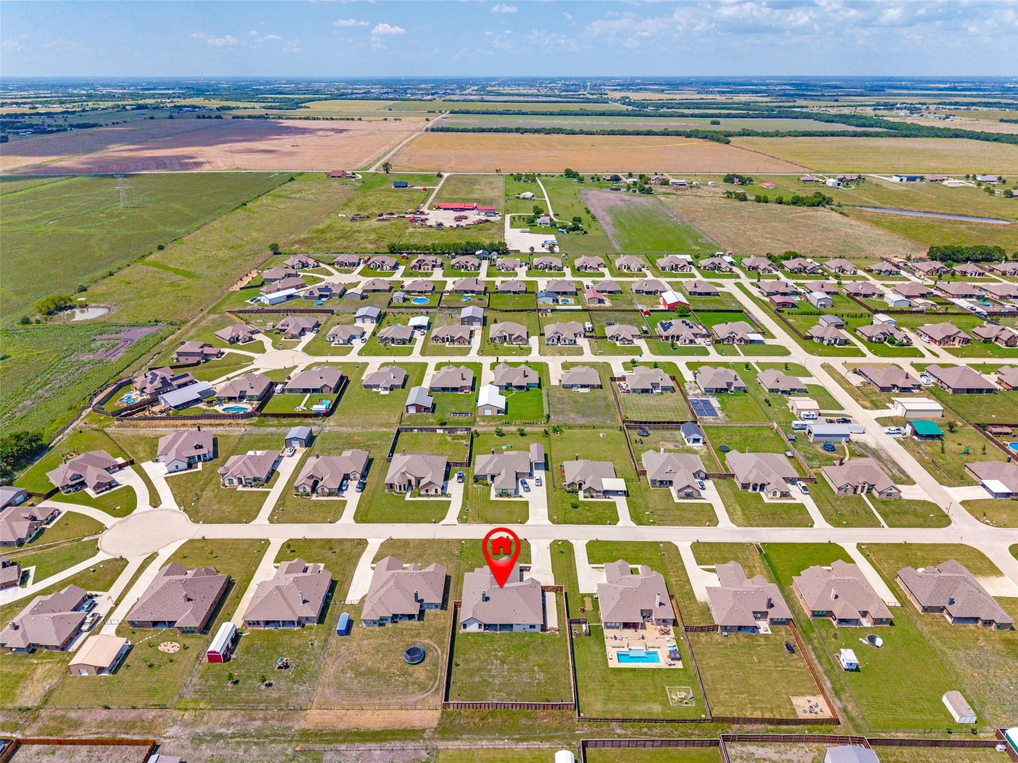 main property photo 30
