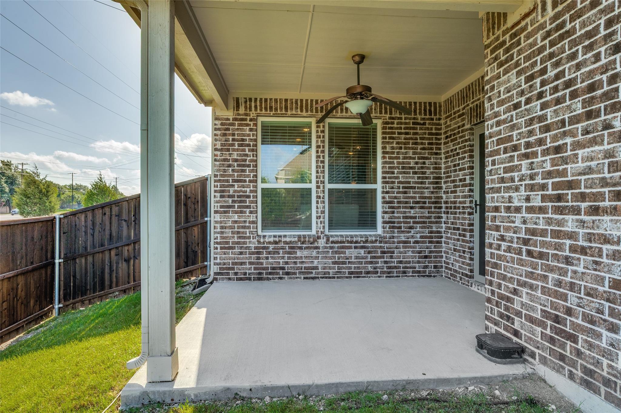main property photo 22