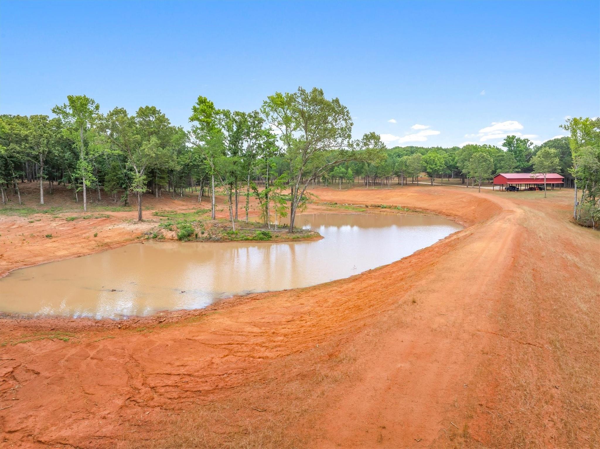 main property photo 23