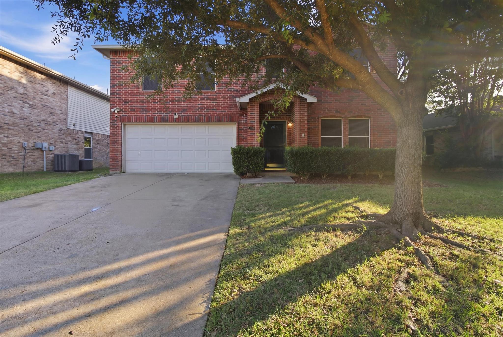 main property photo 2