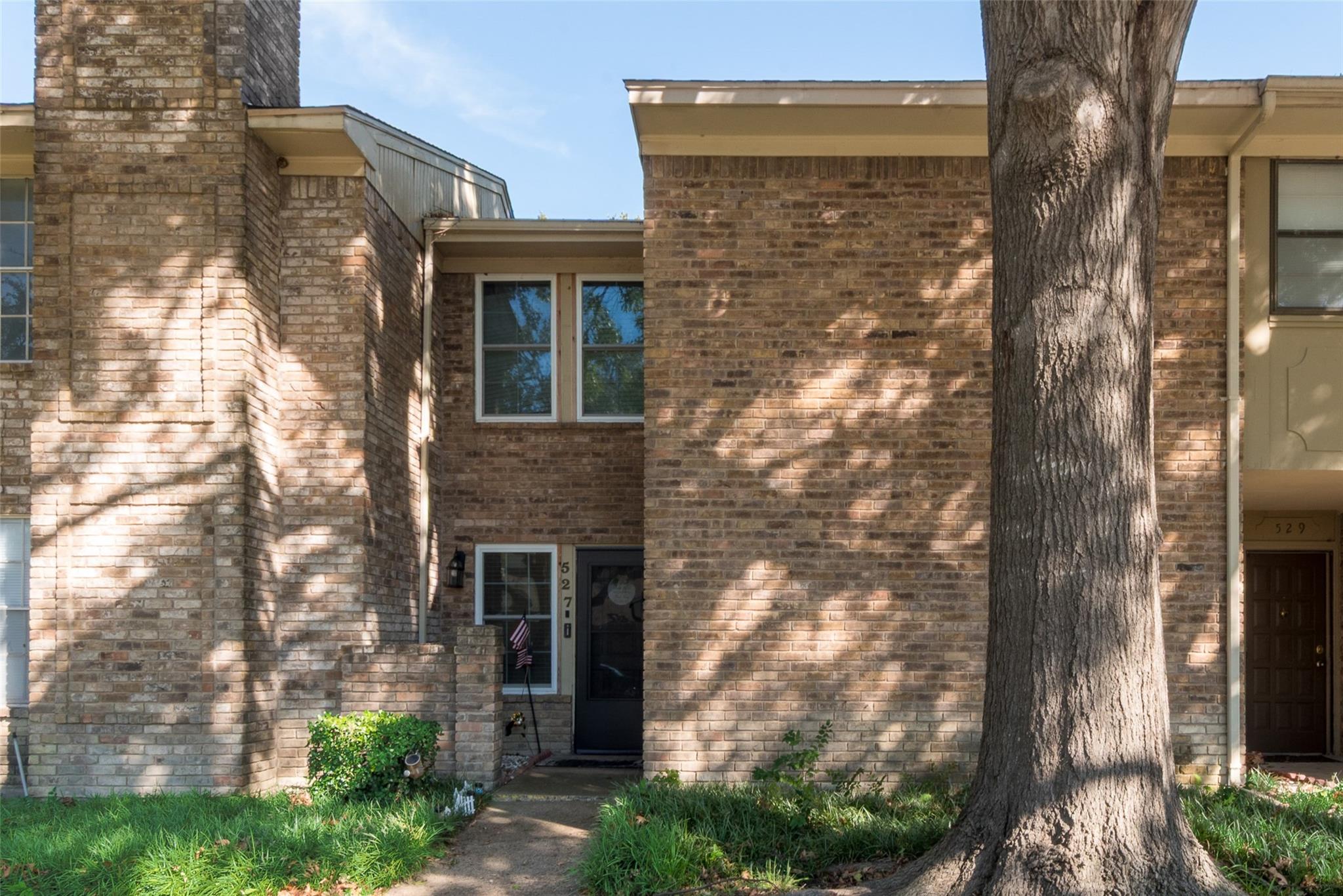 main property photo 19