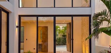 image of property with 4 Bed | 4 Bath | 2,808 Sqft