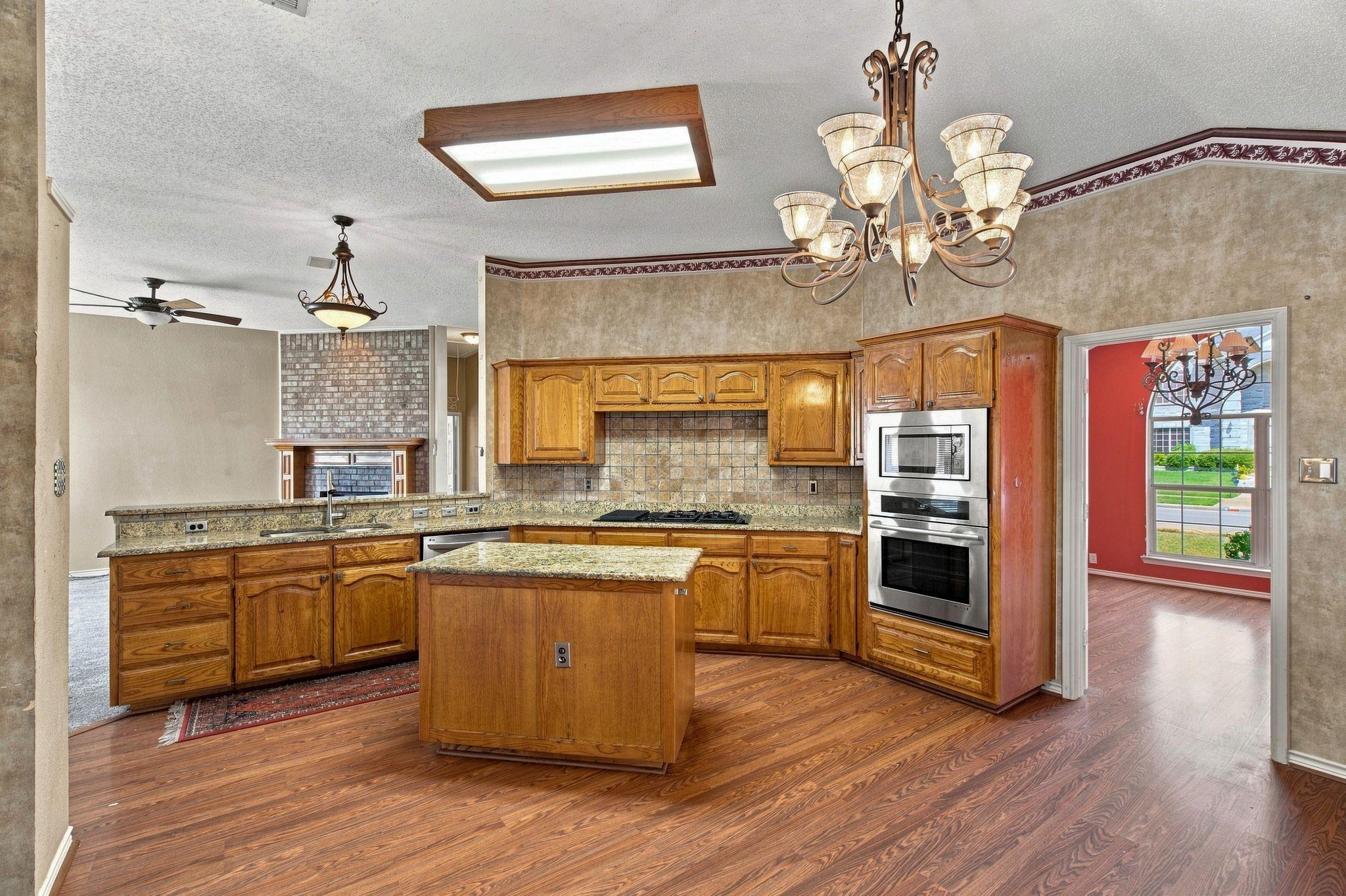 main property photo 17