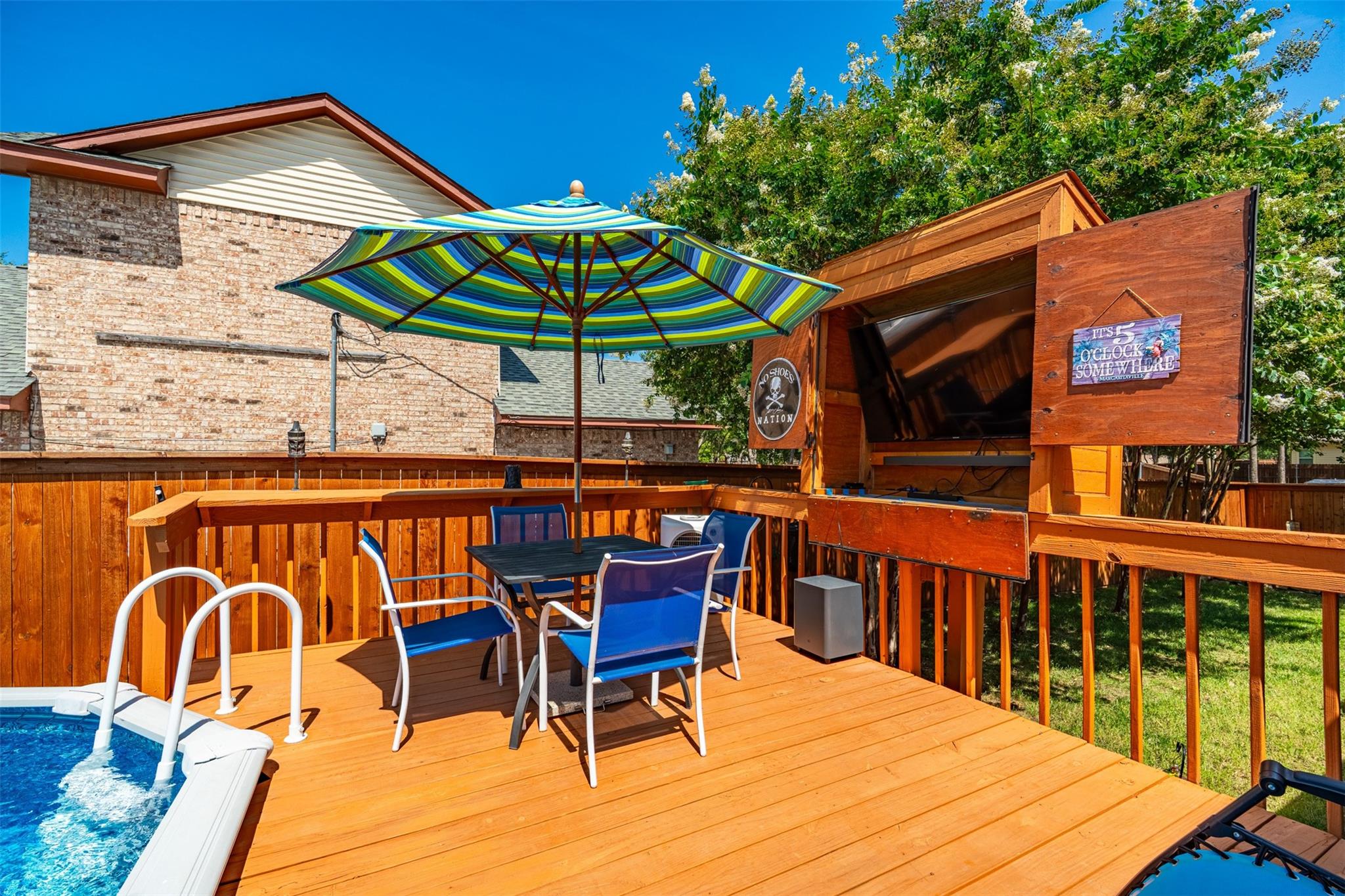 main property photo 24