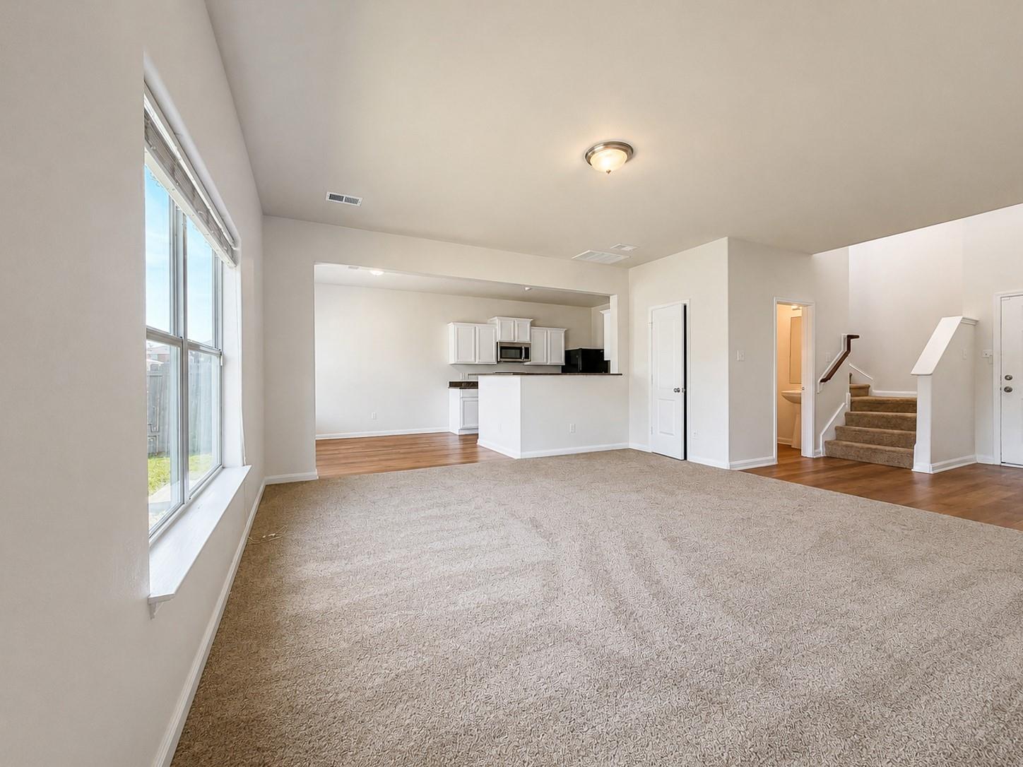 property viewer photo 3