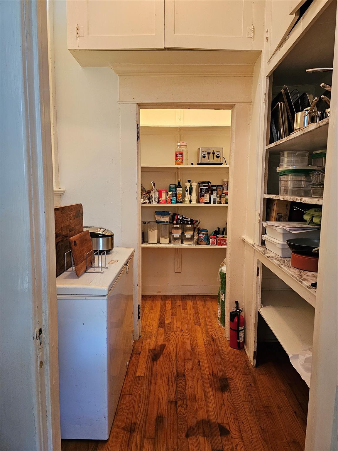 main property photo 19