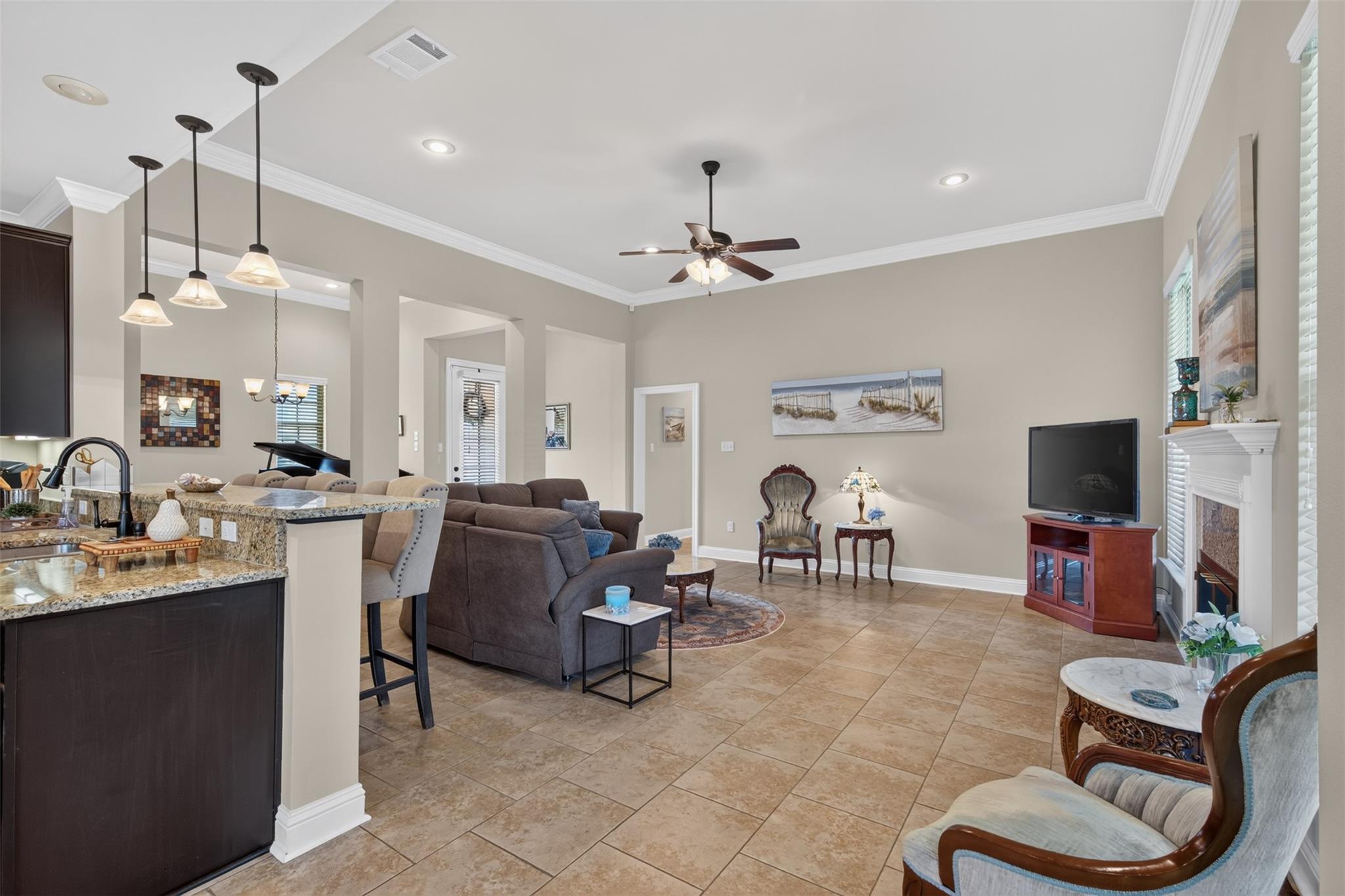 property viewer photo 13