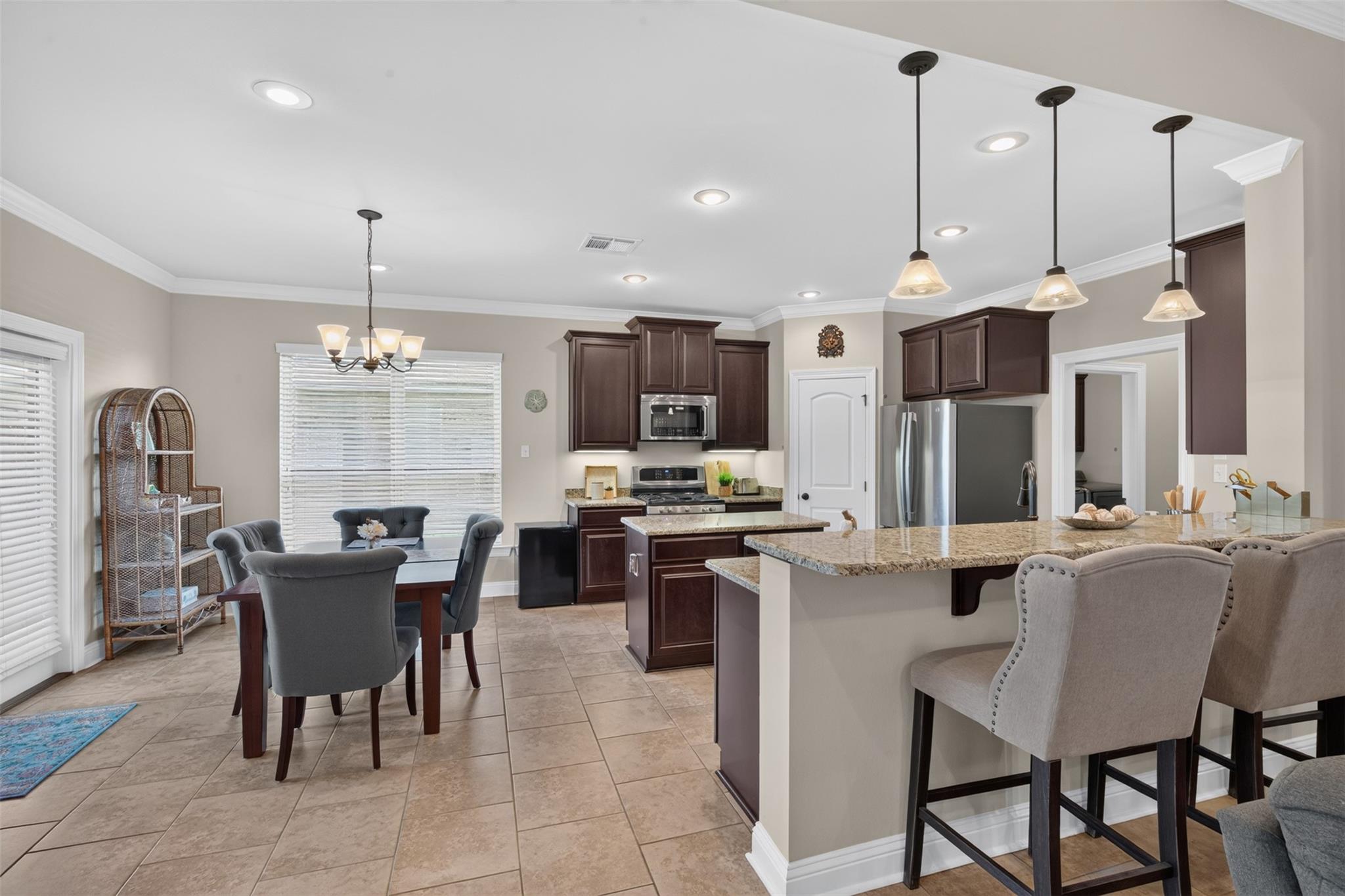 property viewer photo 8