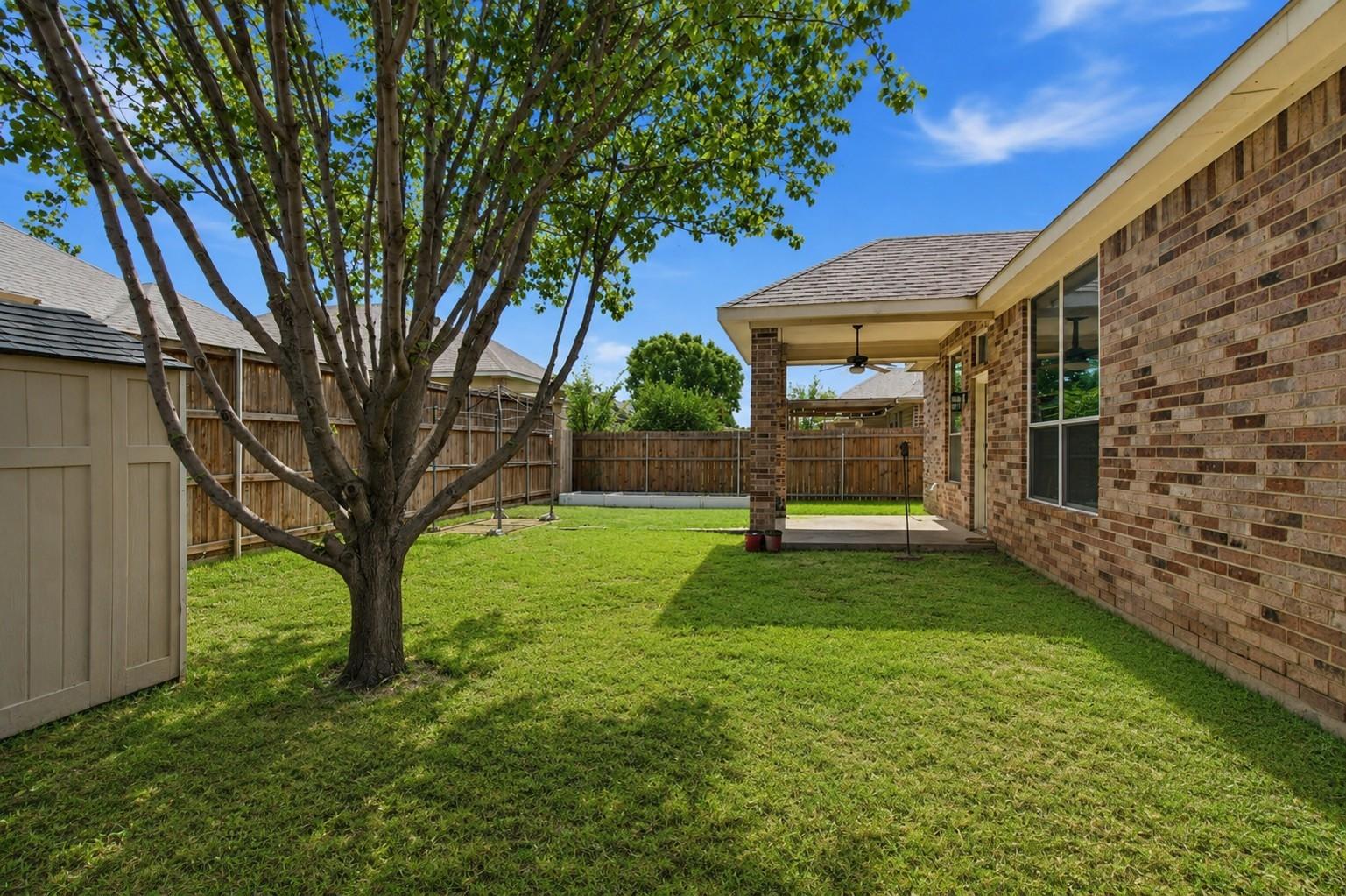 main property photo 23