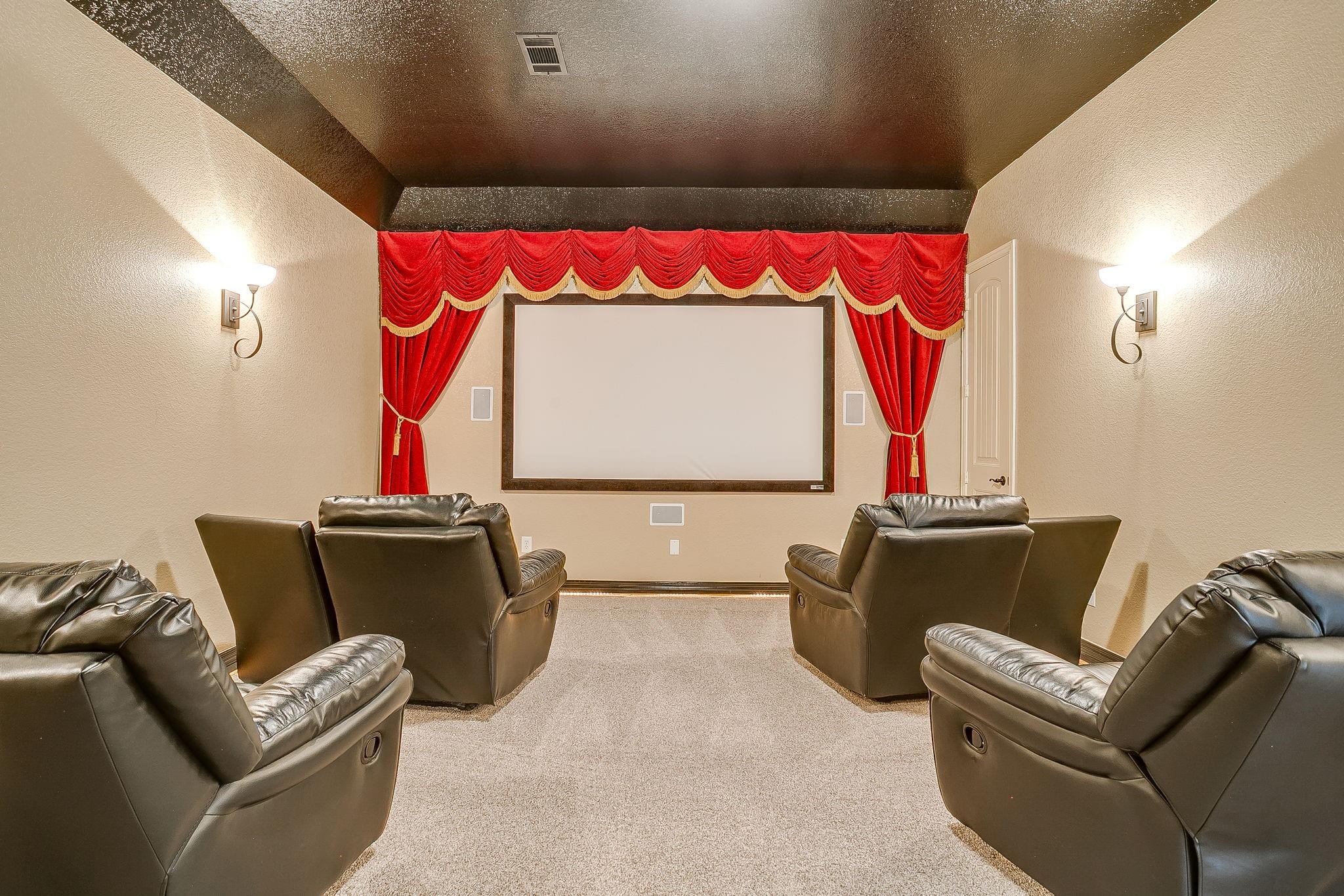 main property photo 16