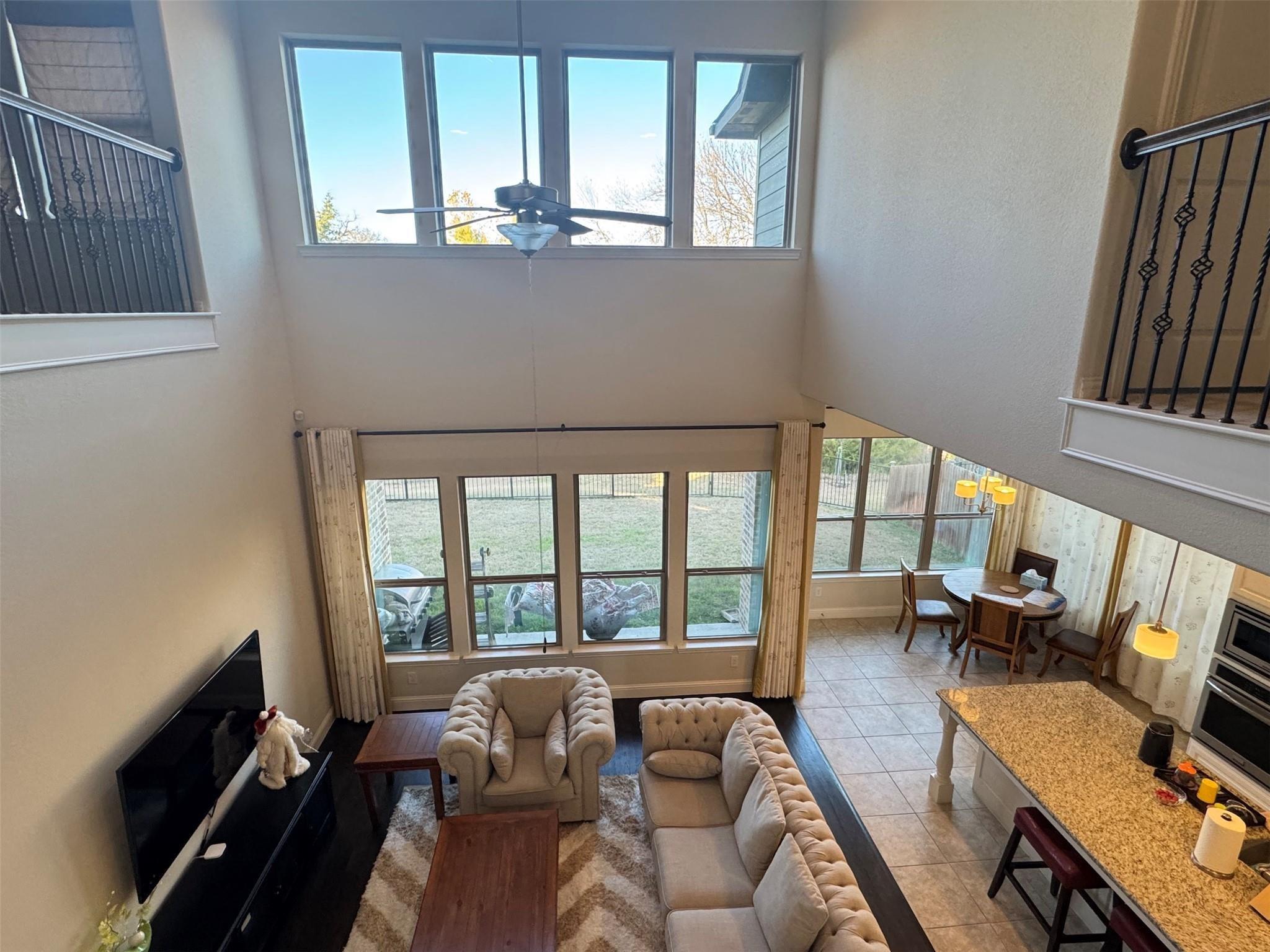 property viewer photo 1