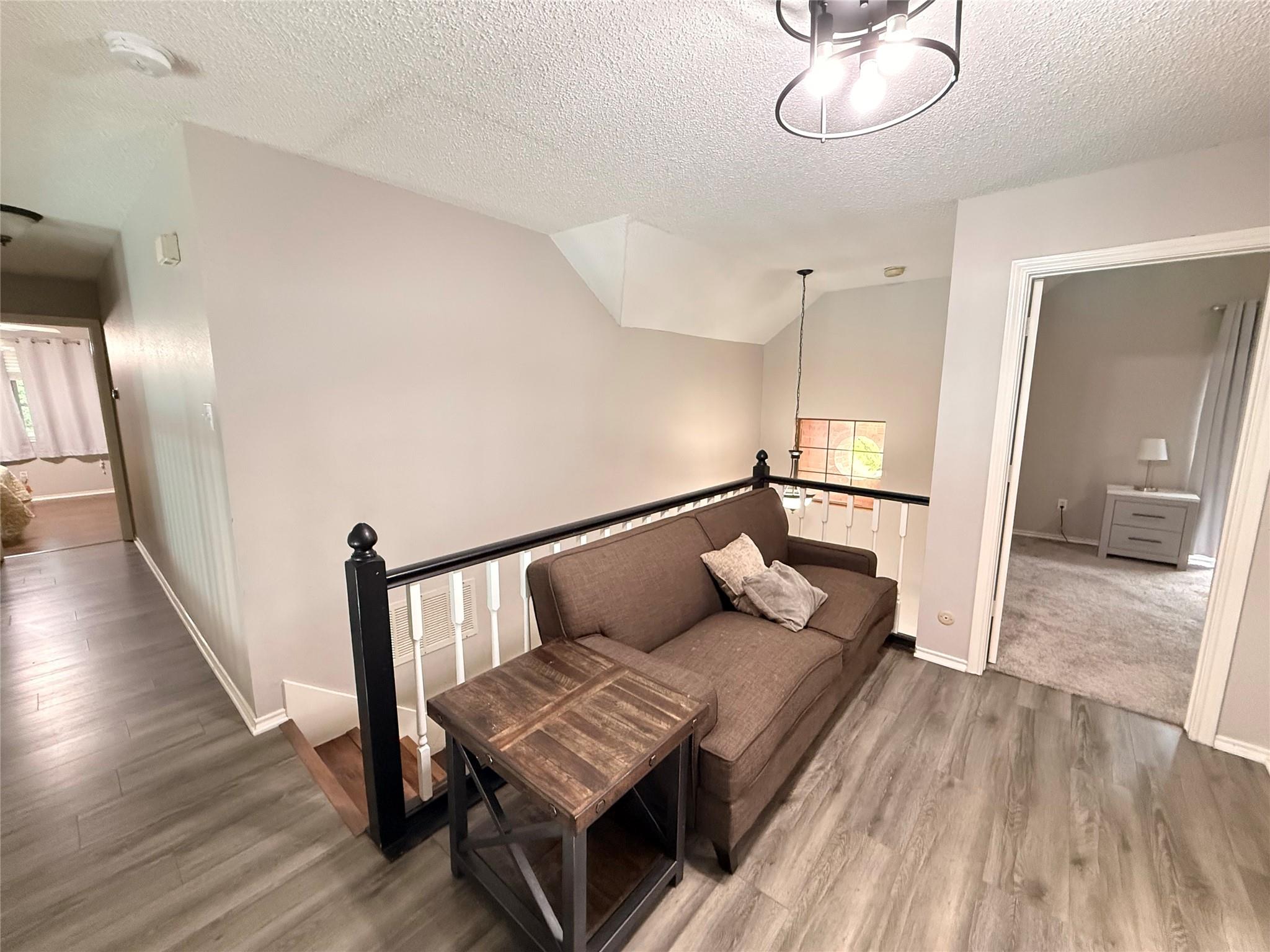 property viewer photo 14