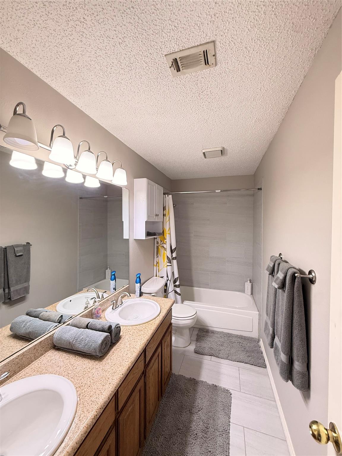 property viewer photo 16