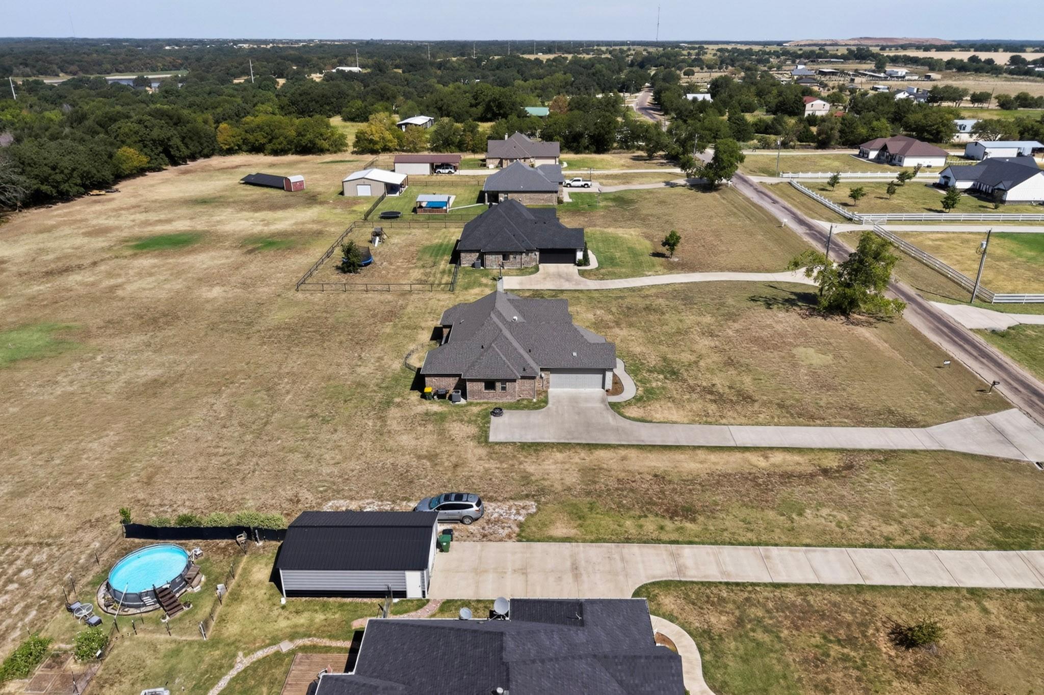 main property photo 36