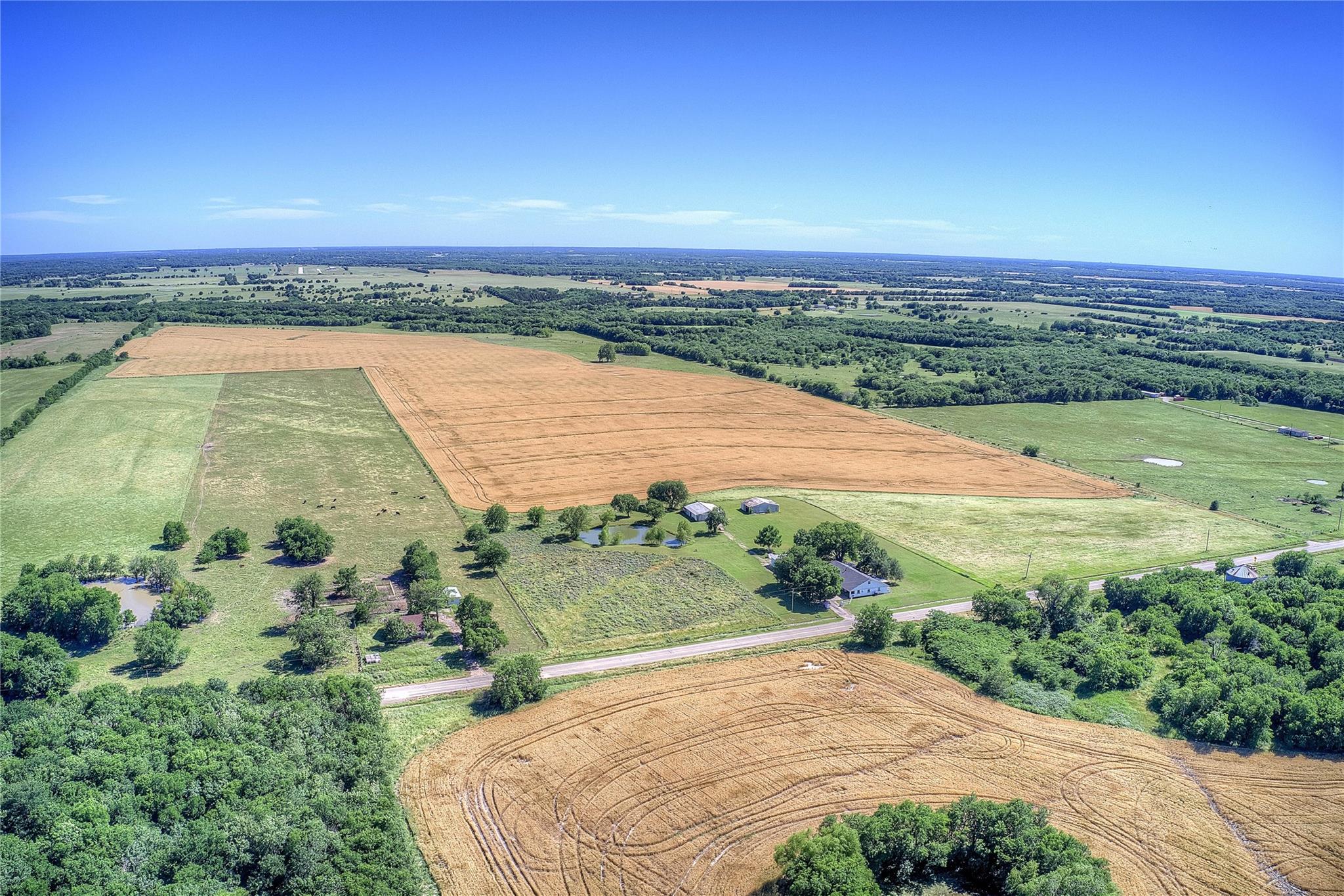 main property photo 35