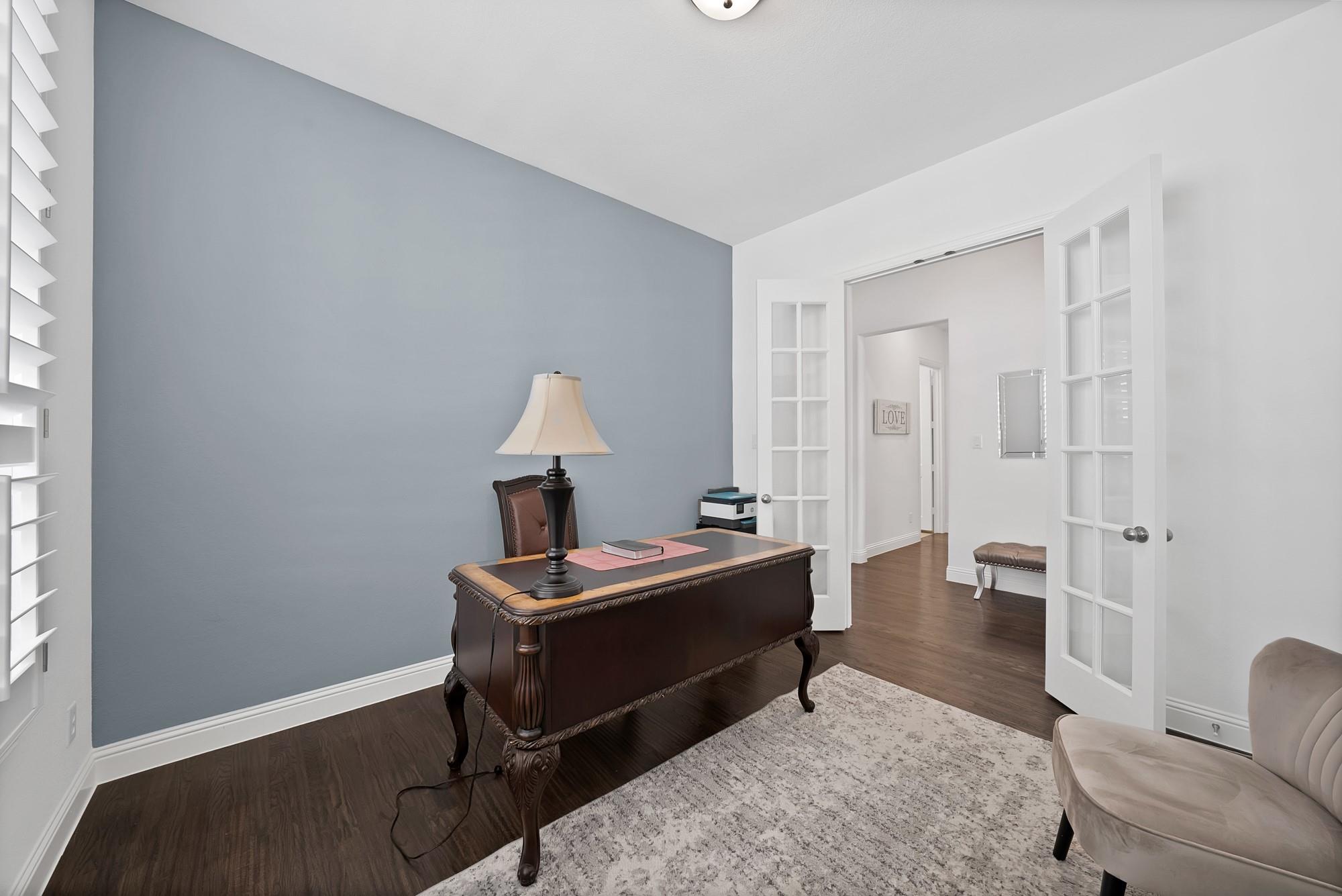 main property photo 4
