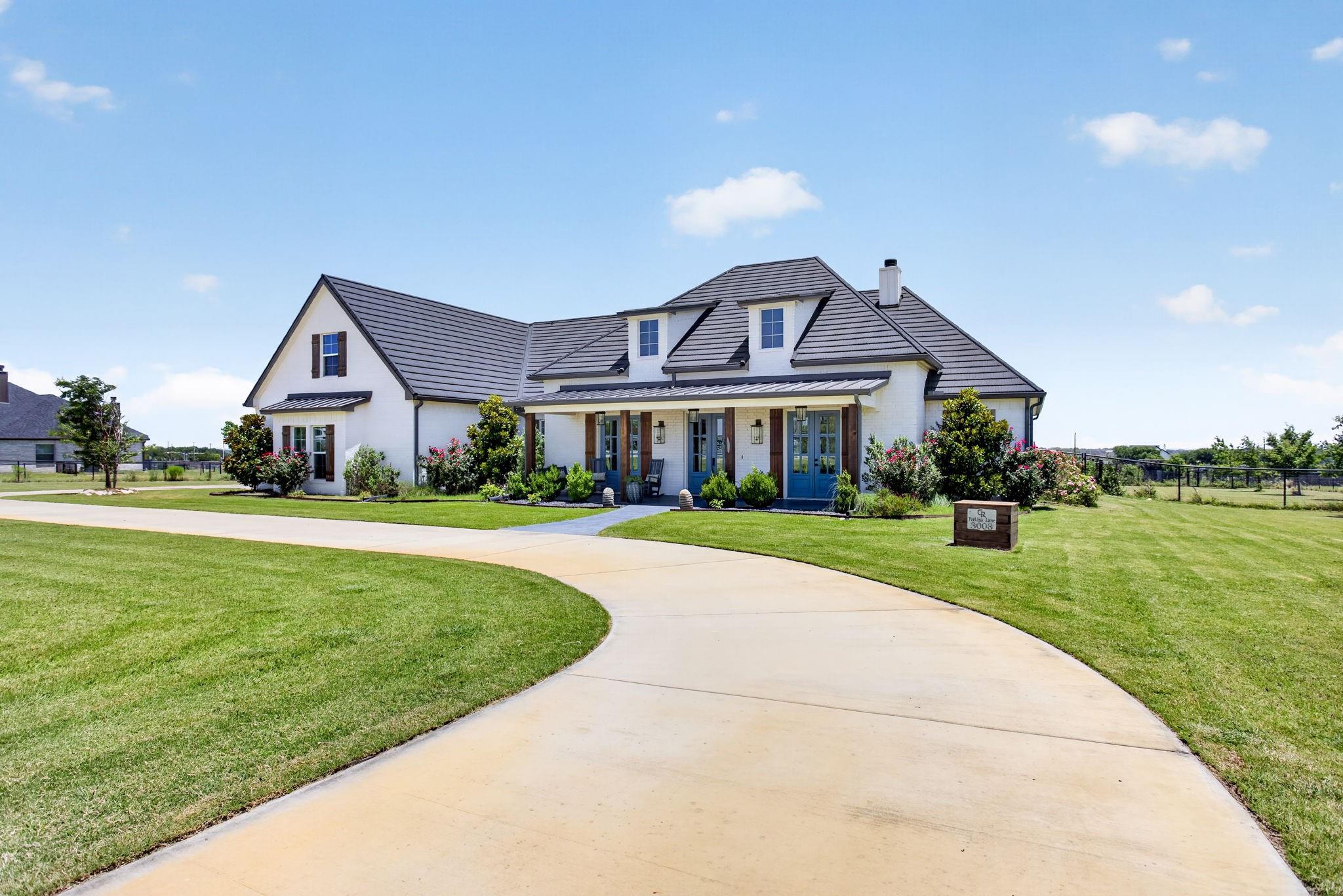 main property photo 2
