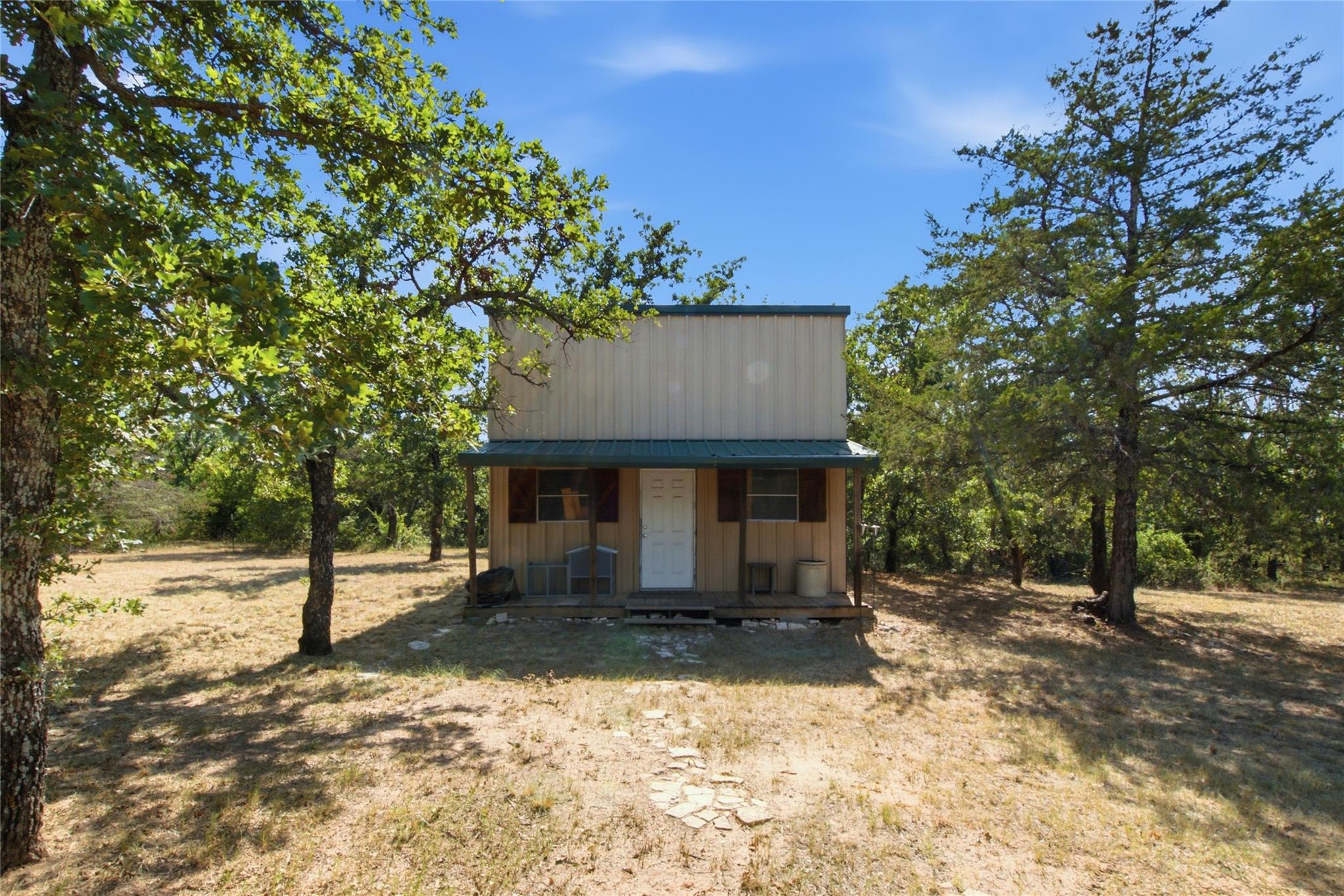 main property photo 38