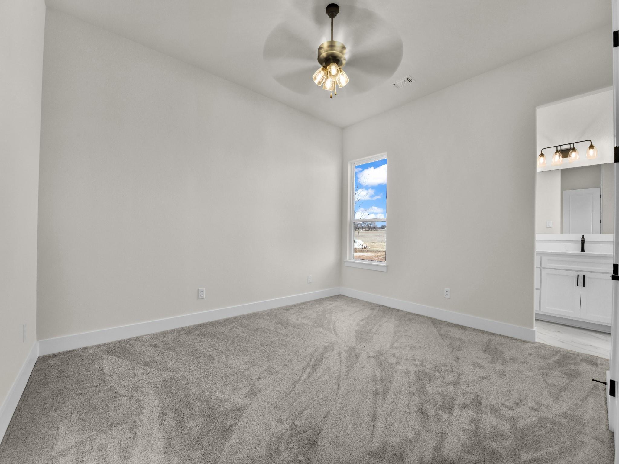 property viewer photo 35