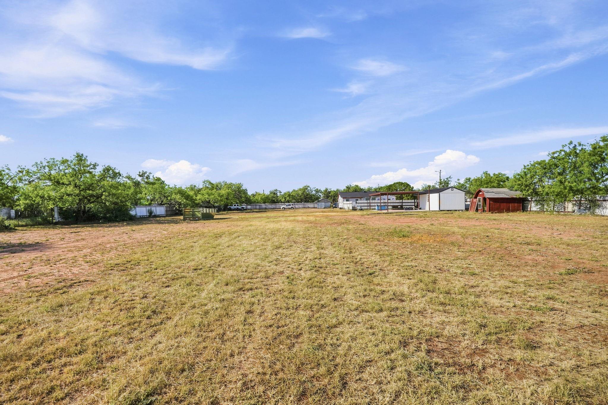 main property photo 22