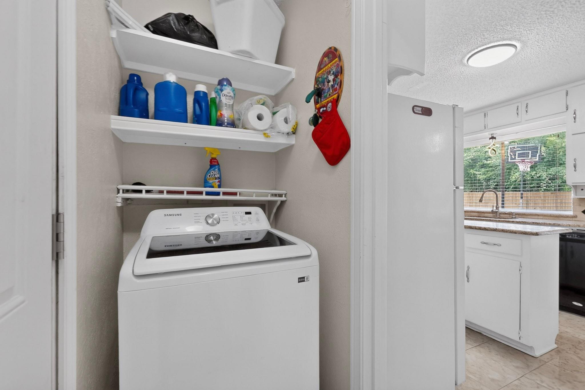 main property photo 32