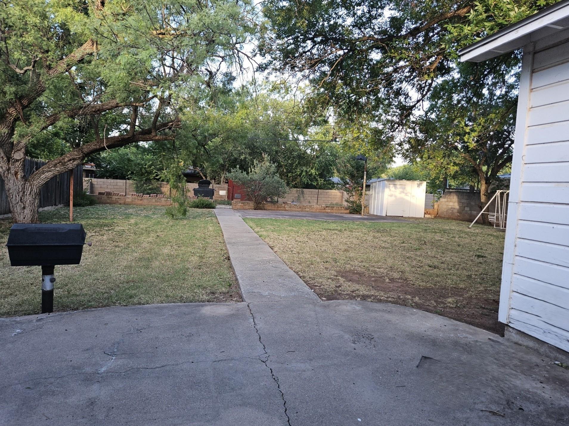 main property photo 20
