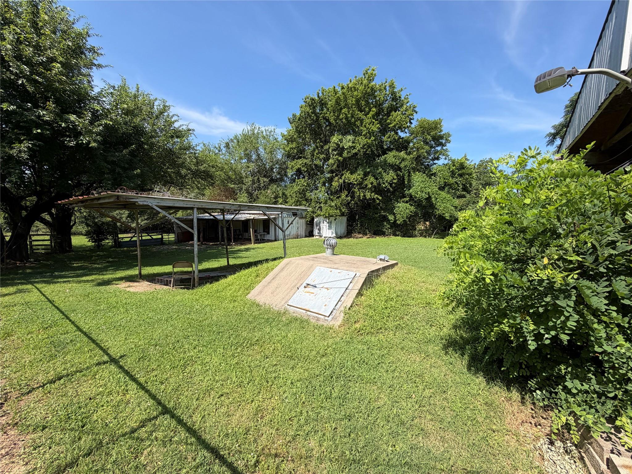 main property photo 2