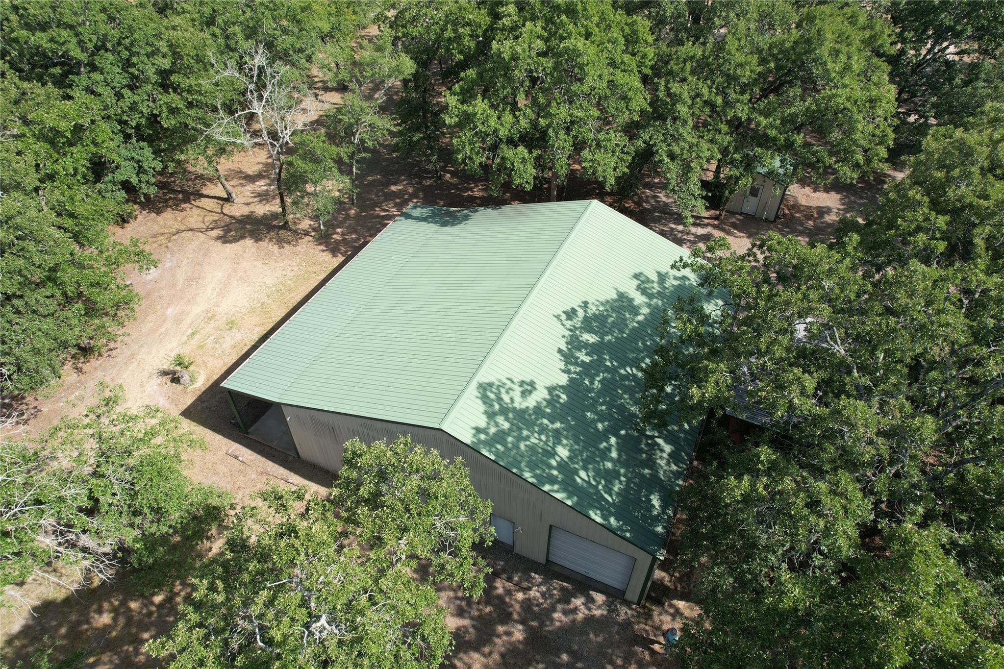 main property photo 10