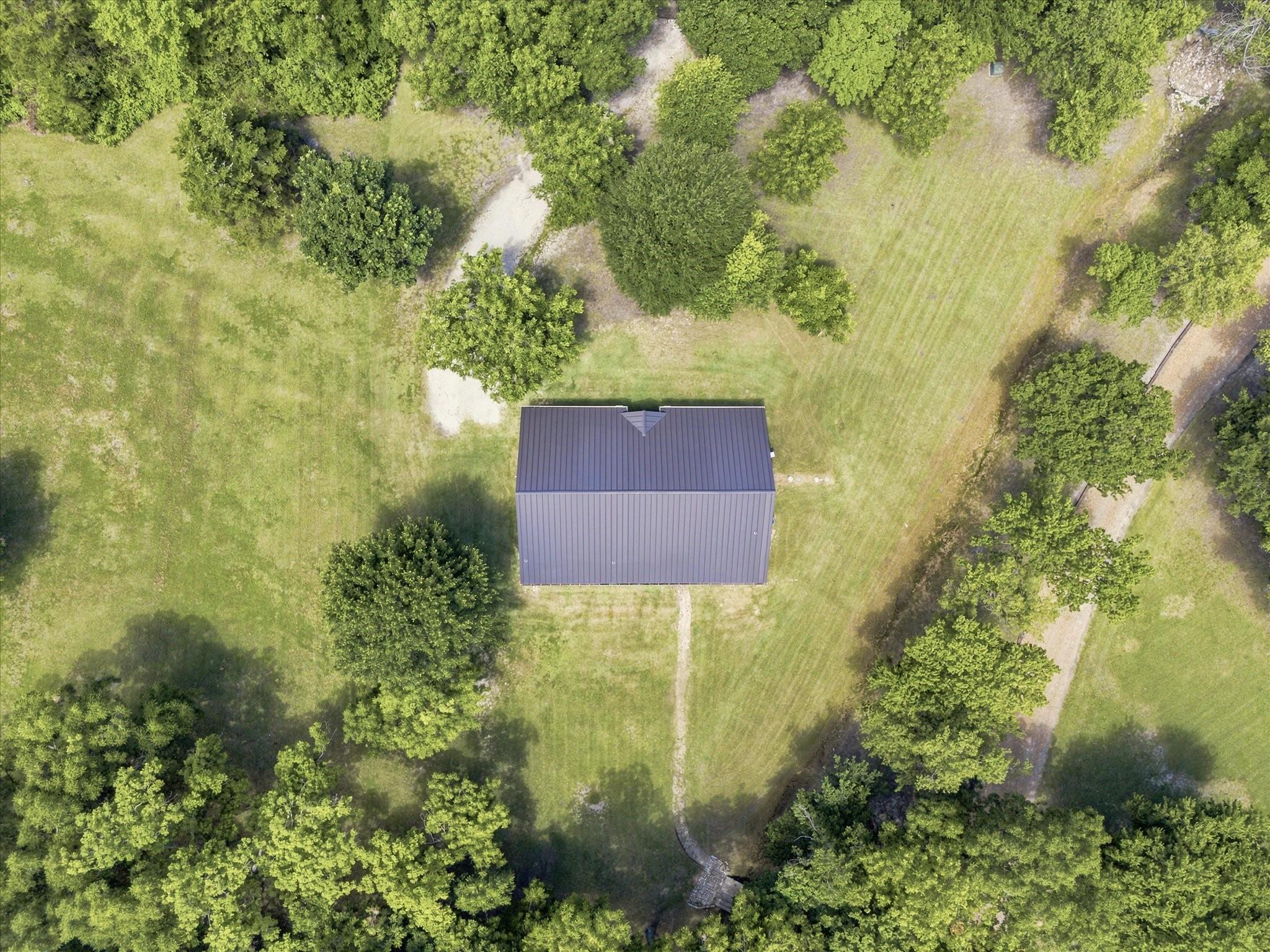 main property photo 30