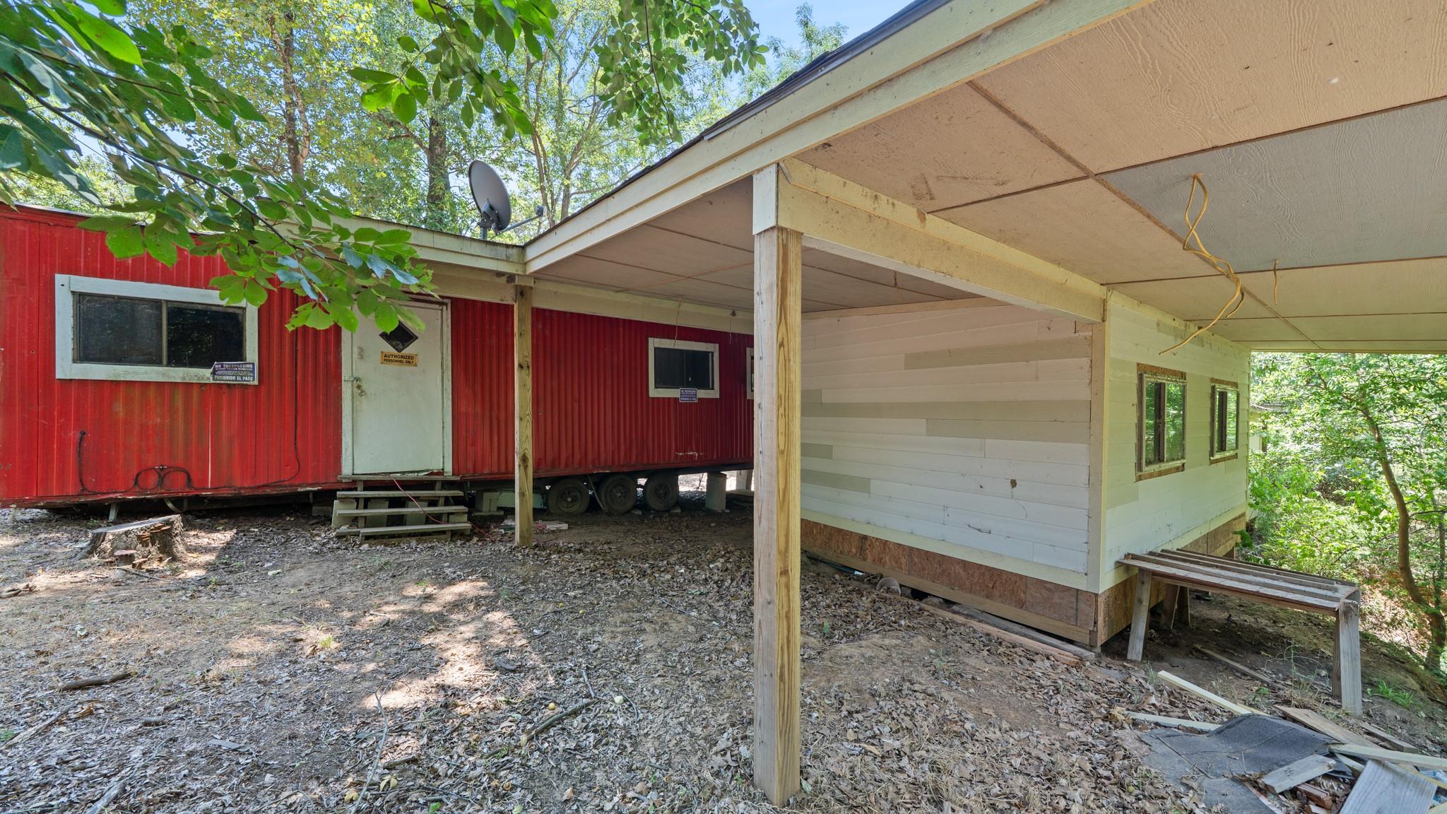 main property photo 21