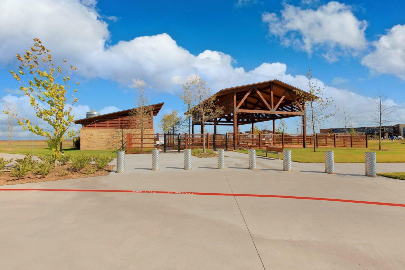 main property photo 30