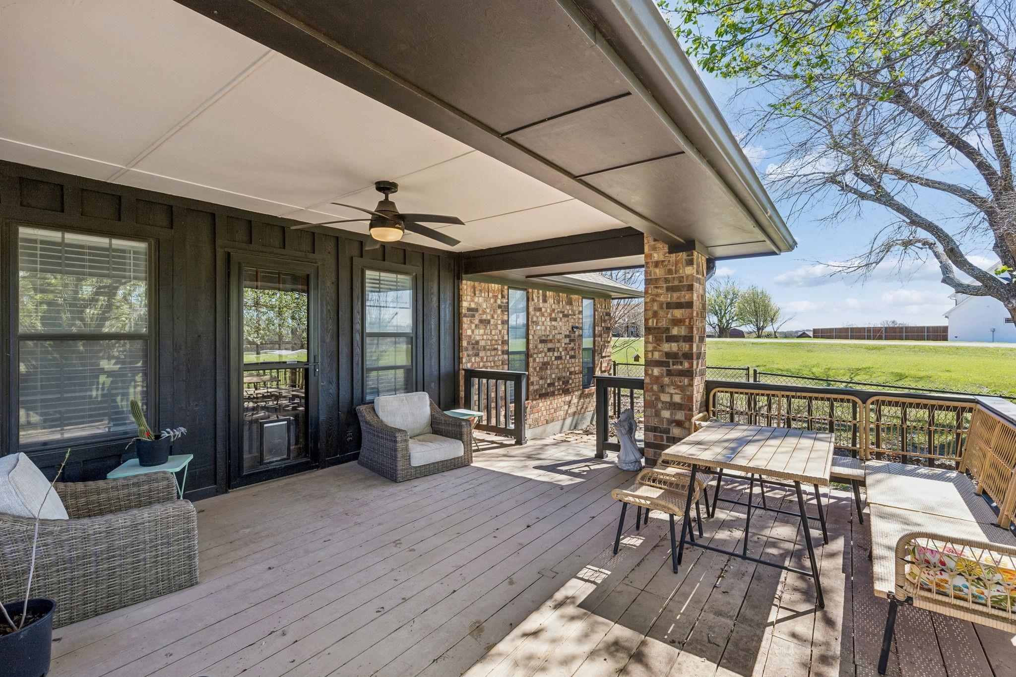 main property photo 33