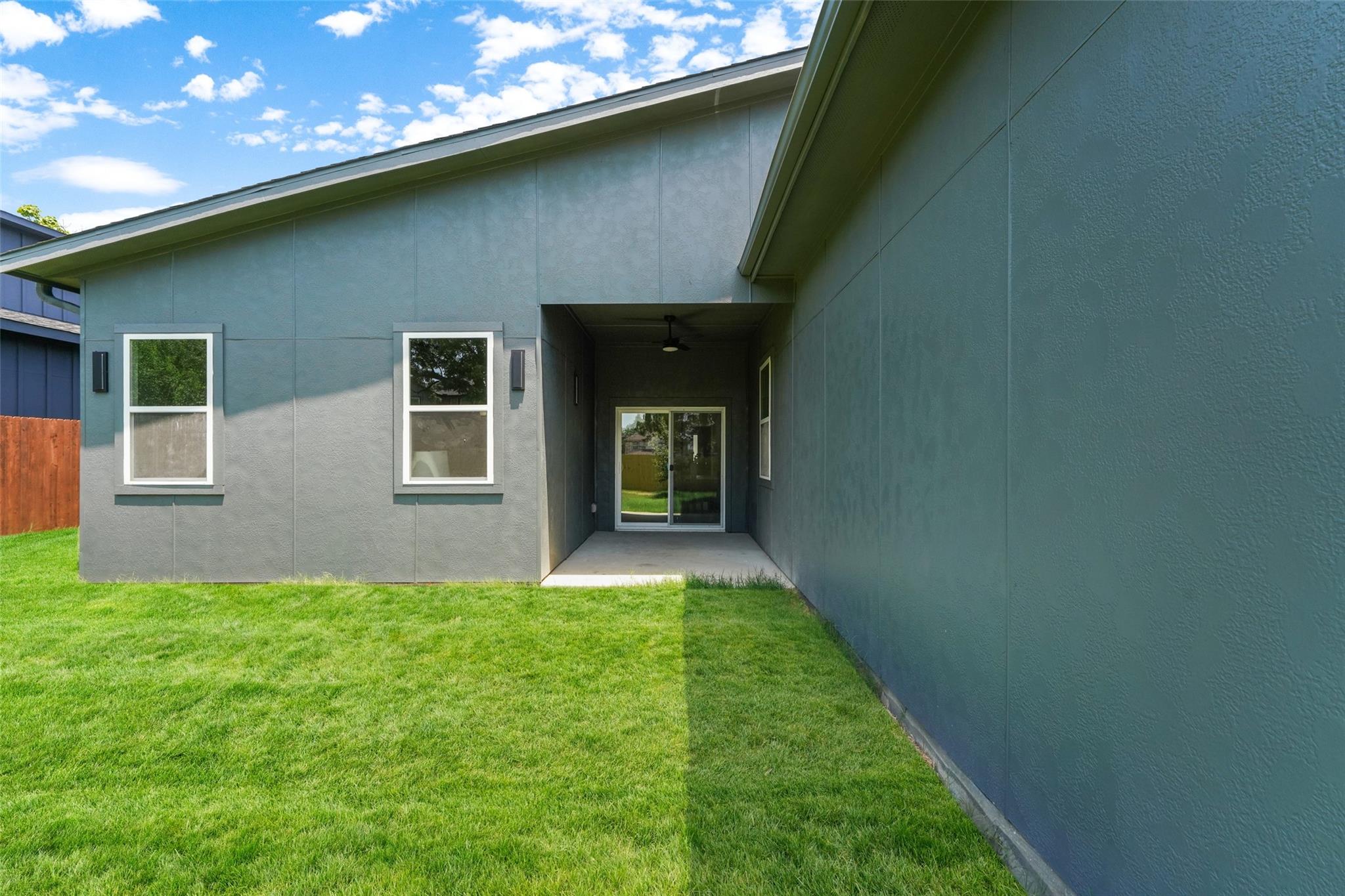 main property photo 34