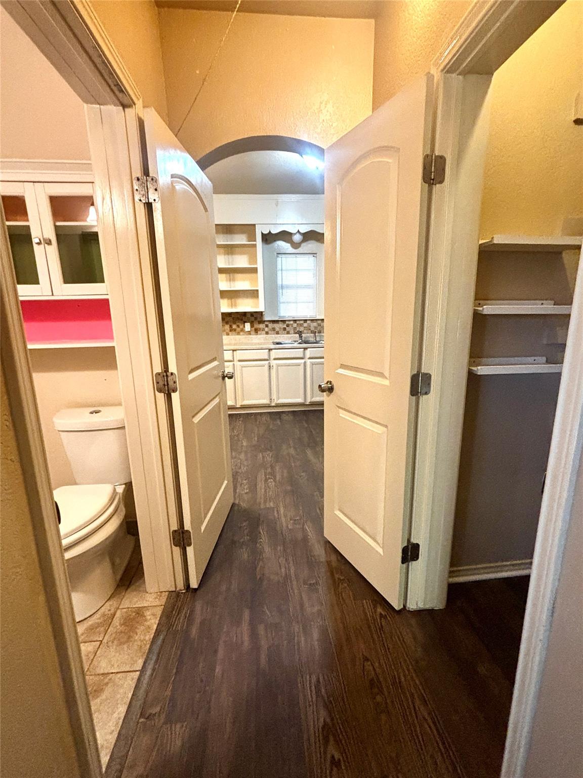 main property photo 9