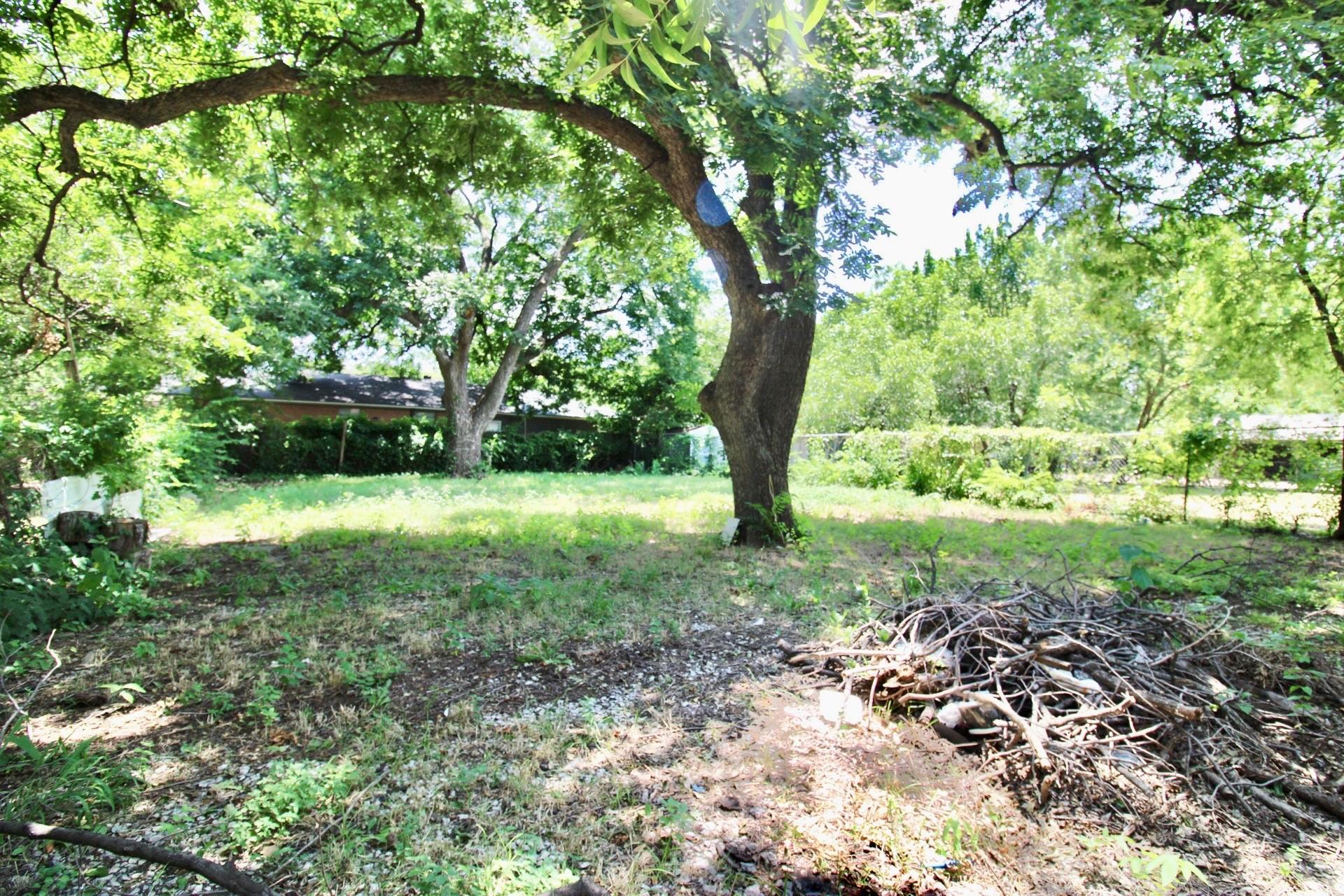 main property photo 16