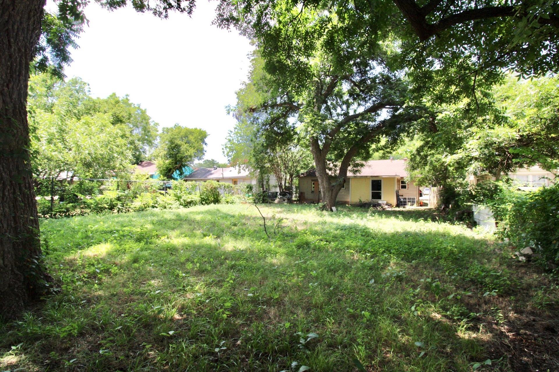 main property photo 19