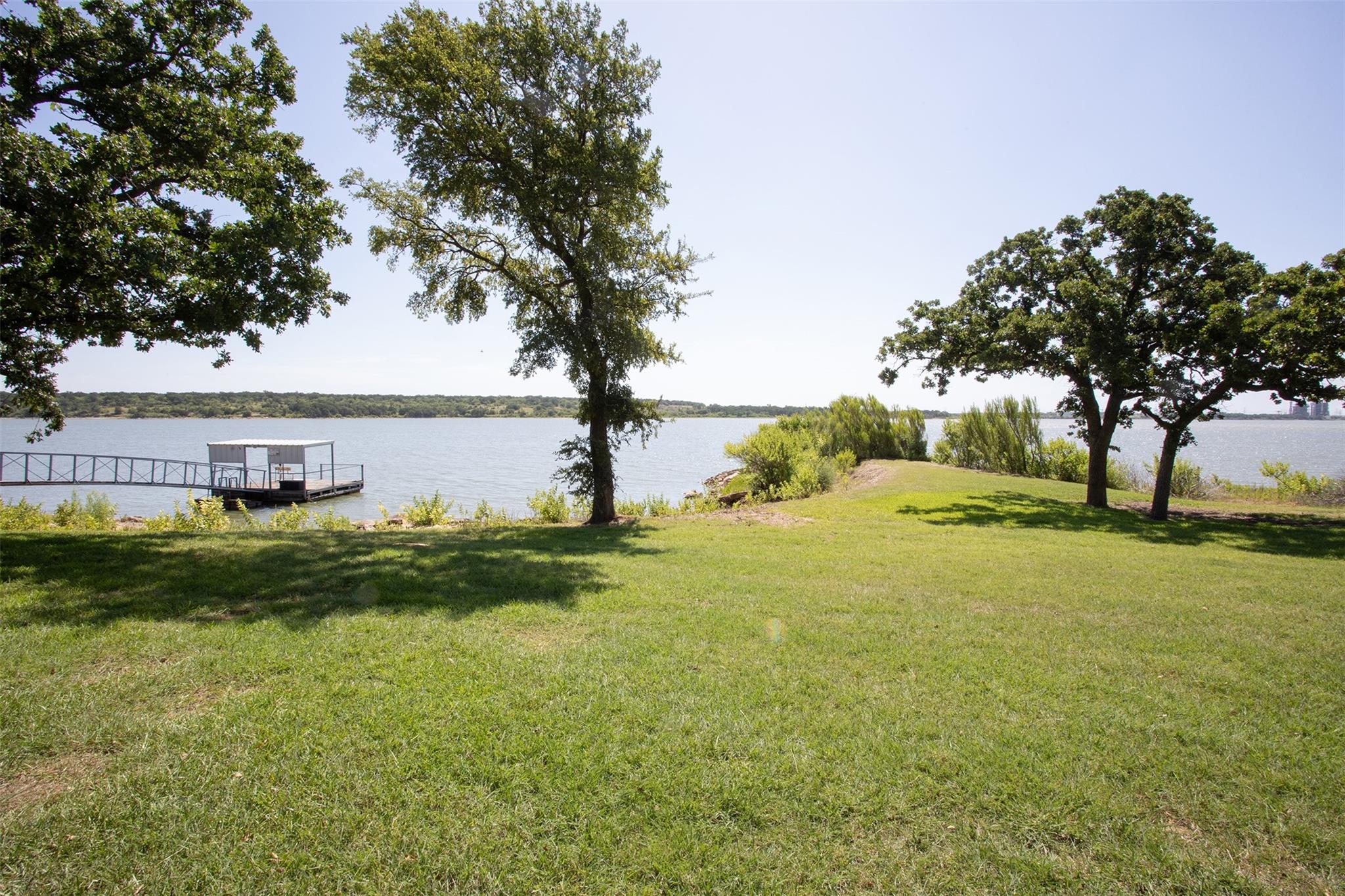 main property photo 24