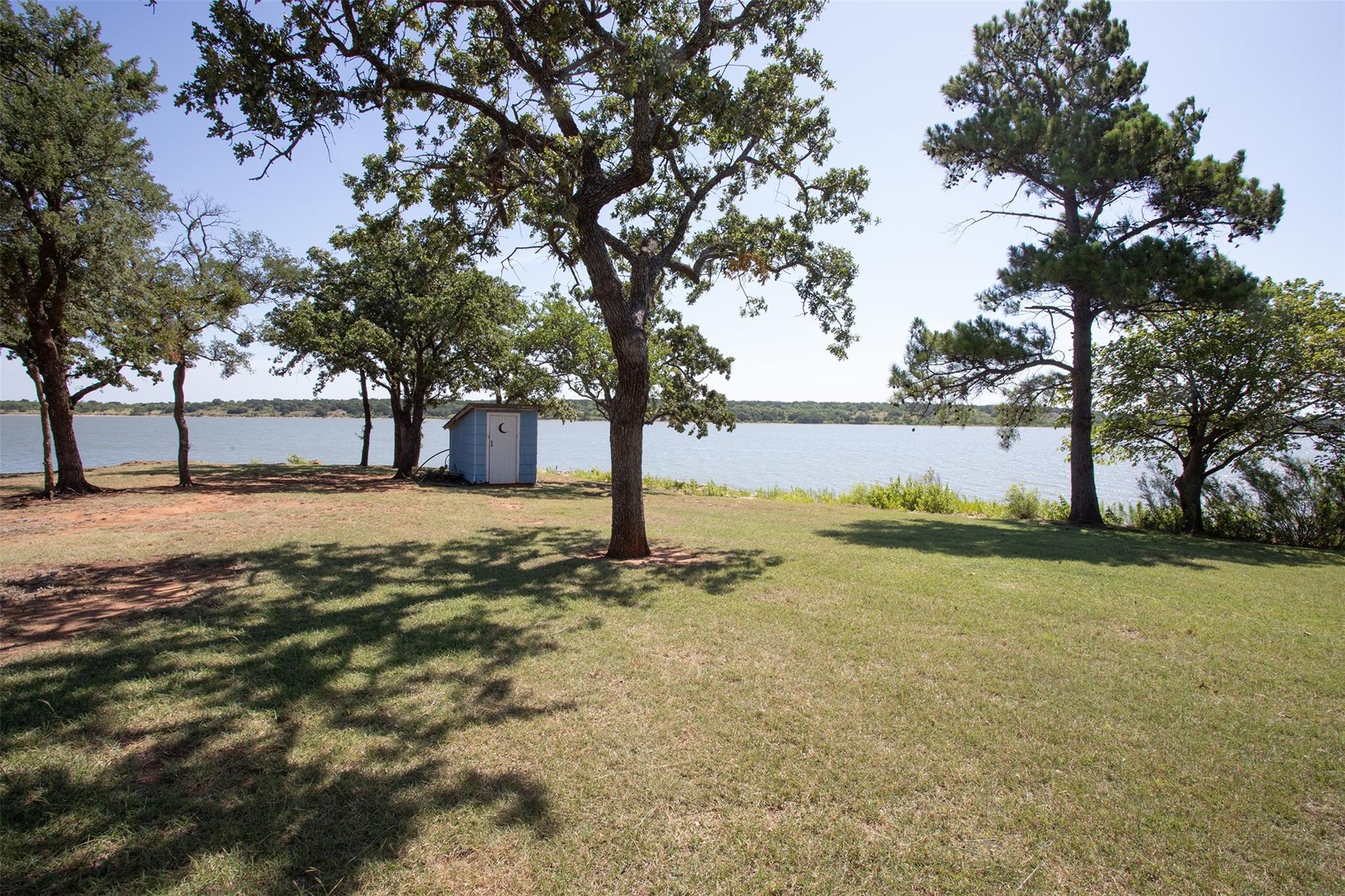 main property photo 25