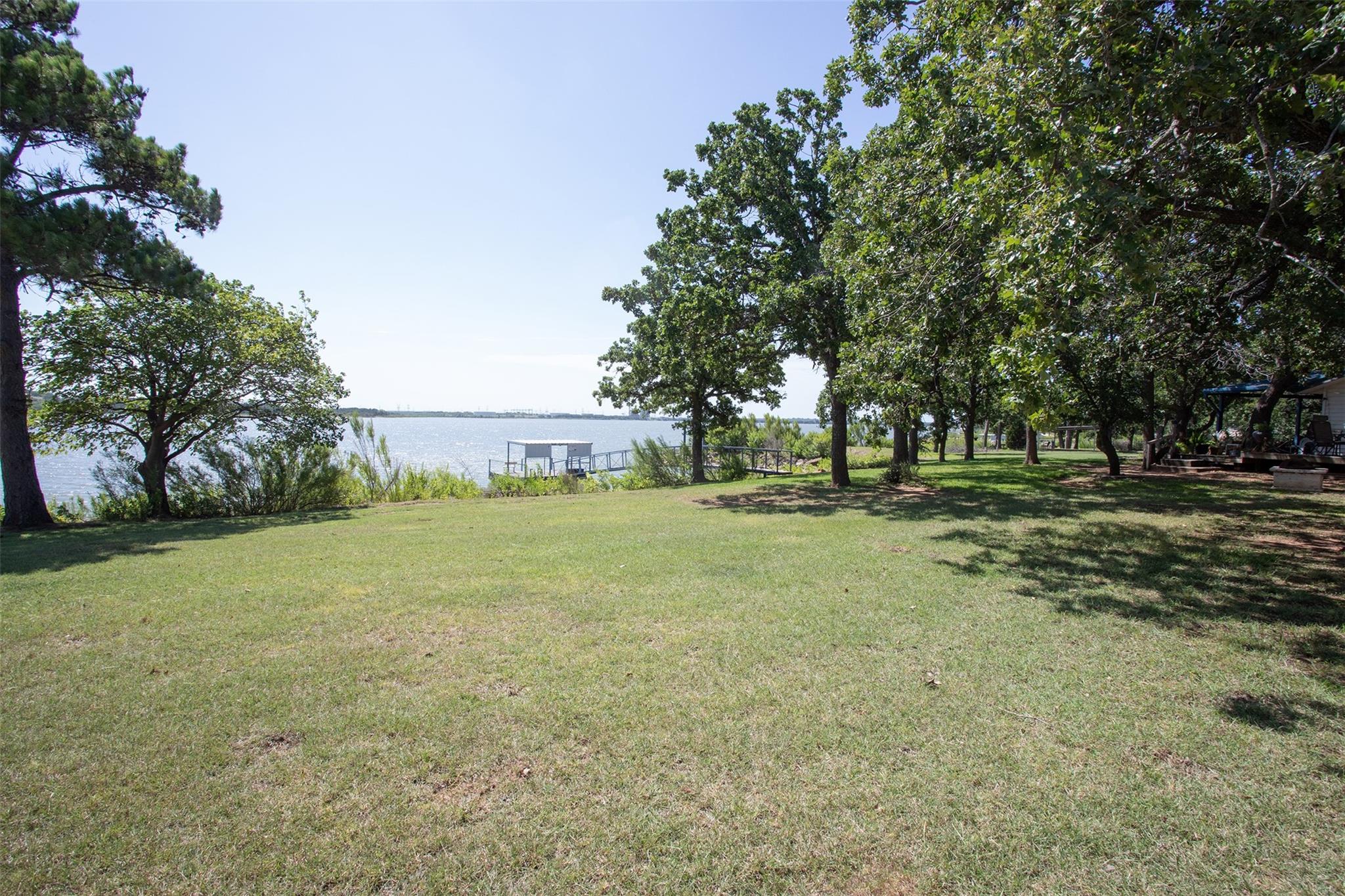 main property photo 26