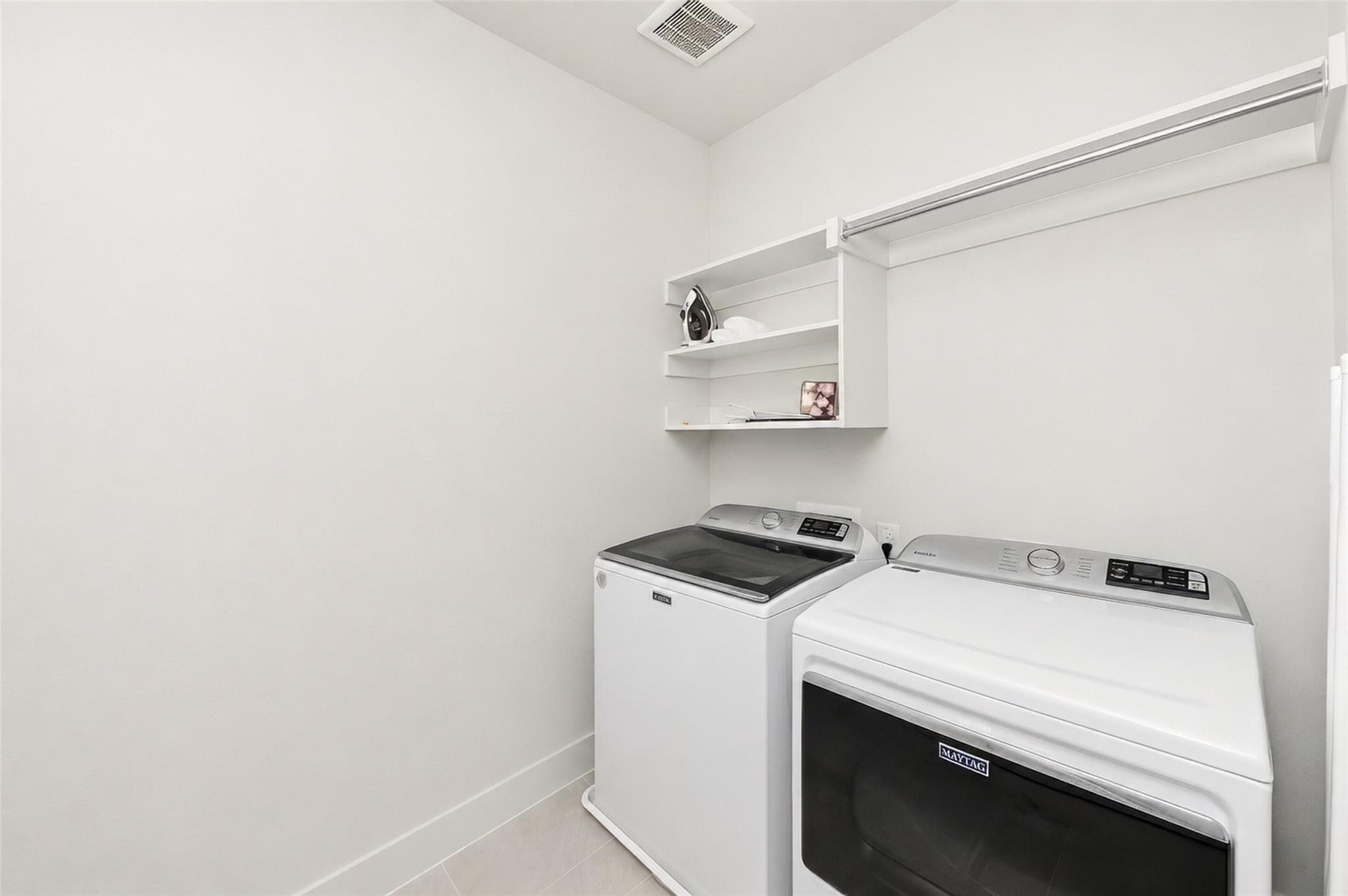 property viewer photo 15