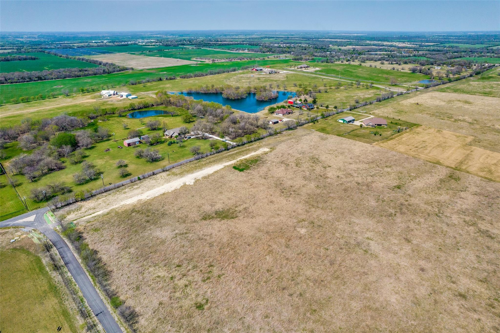main property photo 0