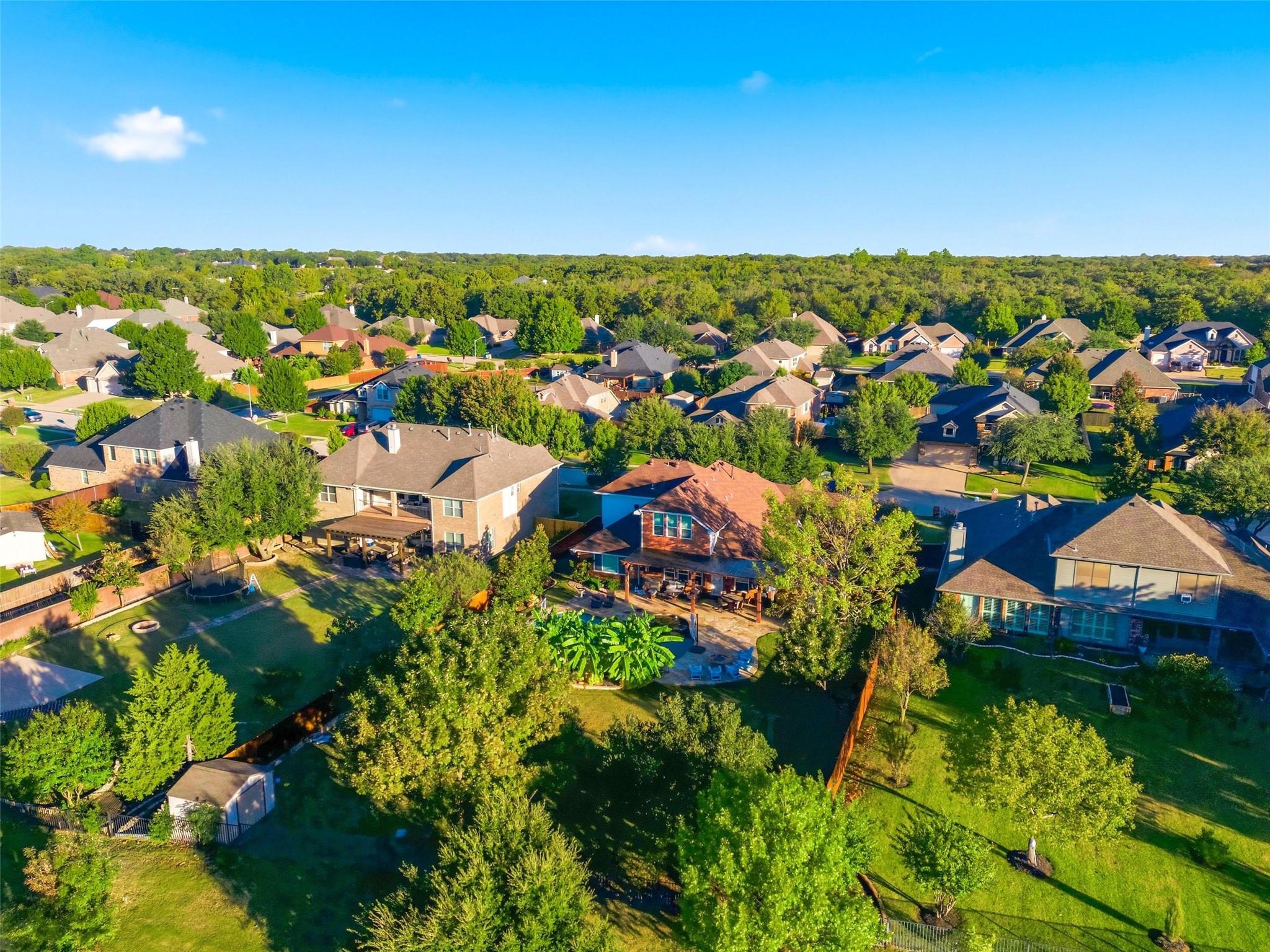 main property photo 32