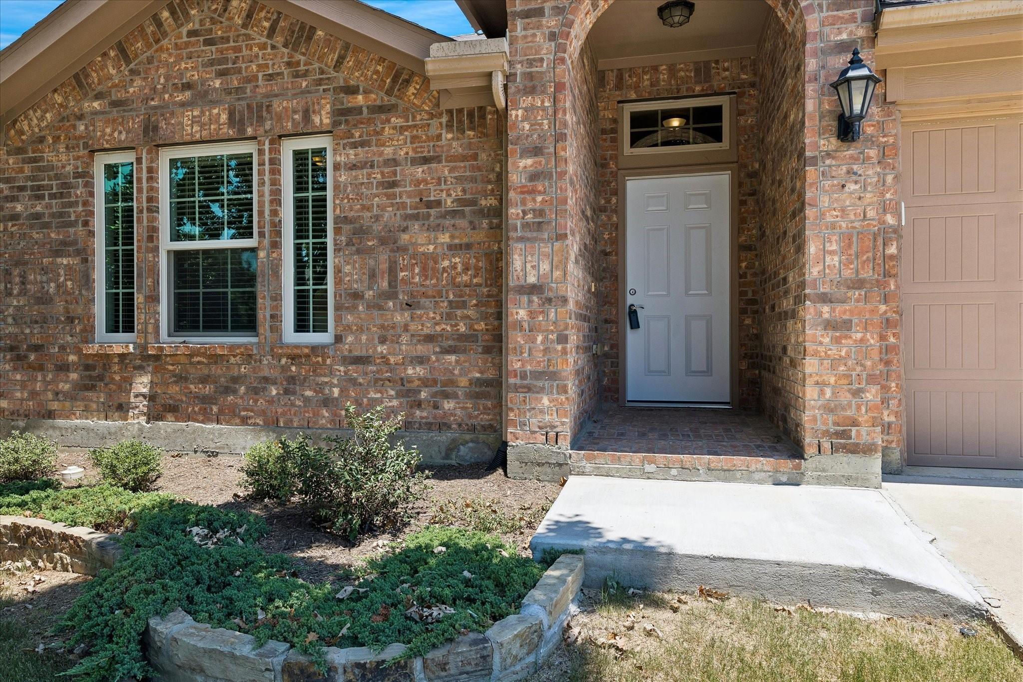 property viewer photo 2