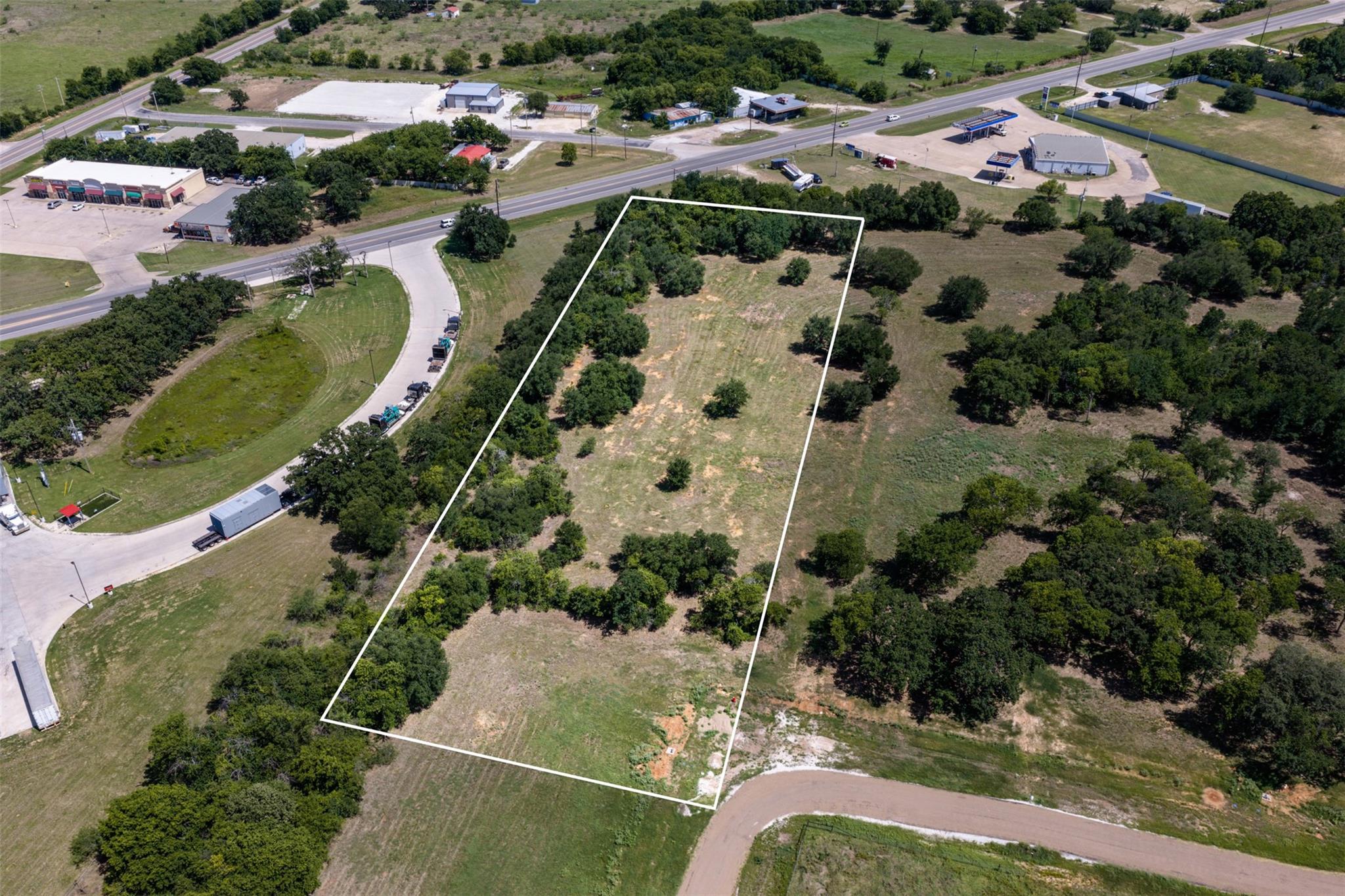 main property photo 0