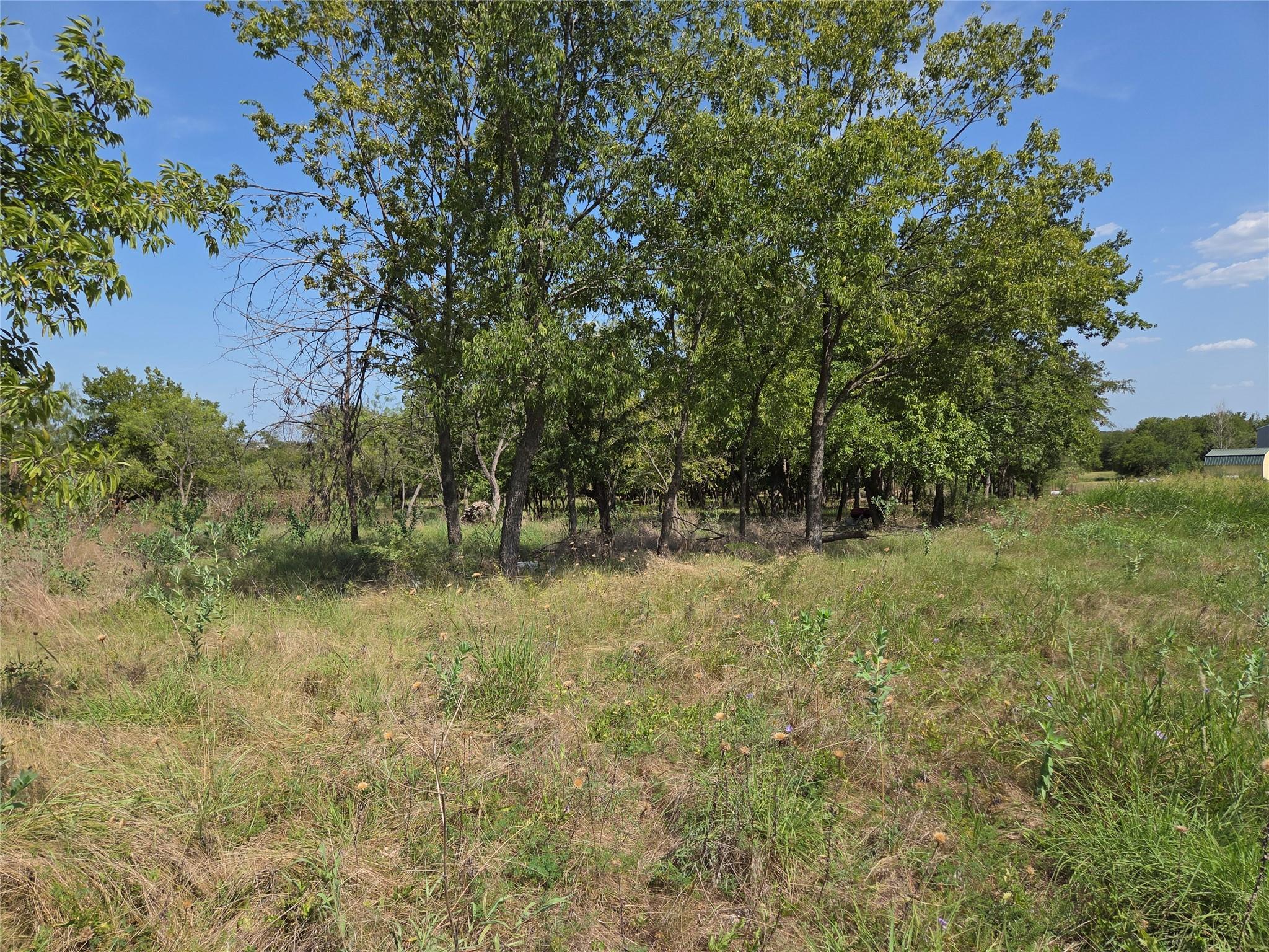 main property photo 35