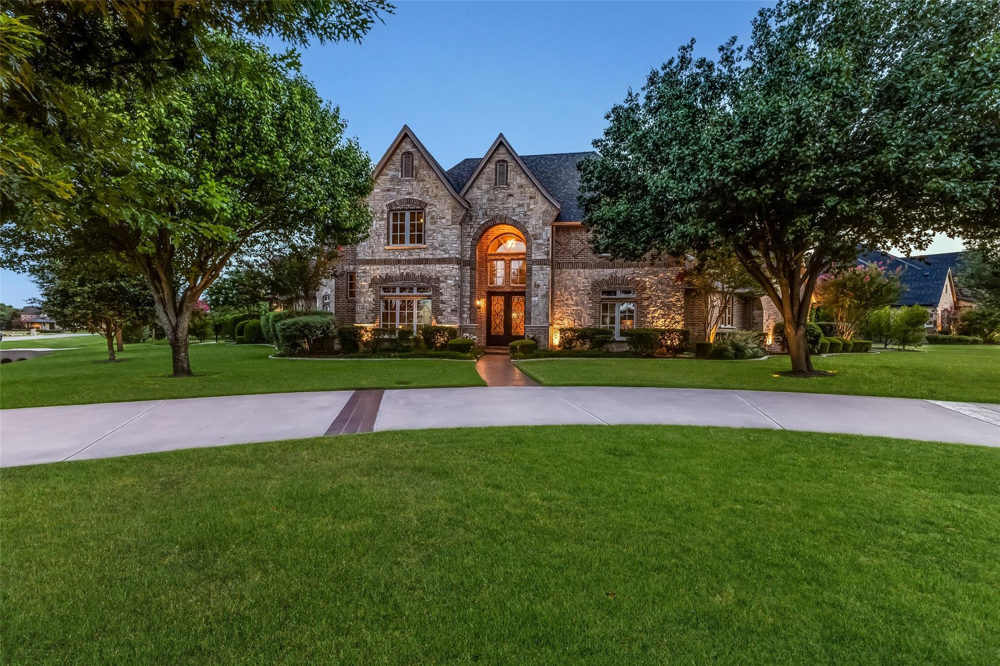 main property photo 37